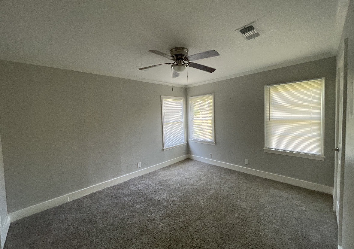 19506 Old Galveston Road, Webster, TX 77598
