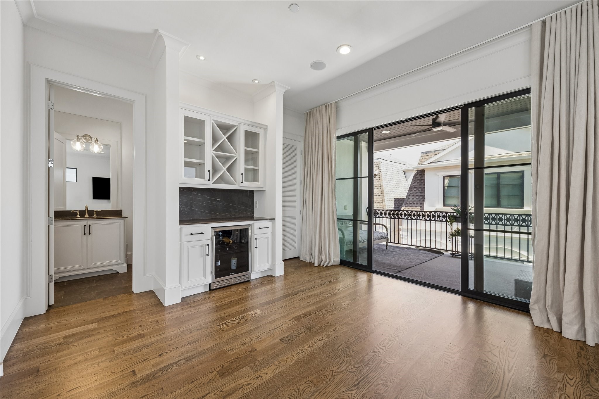 1331 Peden Street, Houston, TX 77006