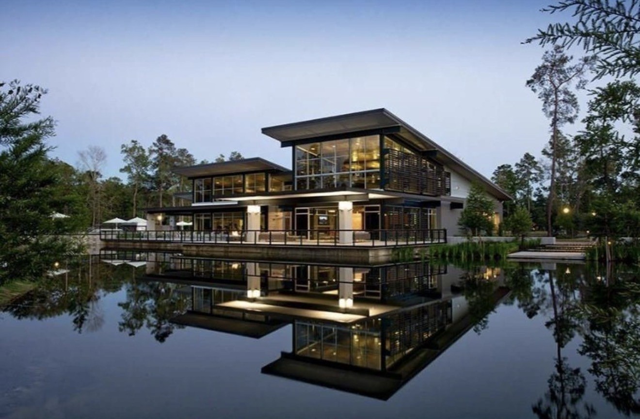 Community Clubhouse that residents can rent out for parties. It also has a lazy river community pool, a 24-hour access to resident only gym, playground and a walking trail. Other community amenities include: a pickleball court, half basketball court, tennis courts, a dog park and several stocked ponds. A 2nd ammenity center with a clubhouse is due to open up soon and will be available to use by all WR residents.