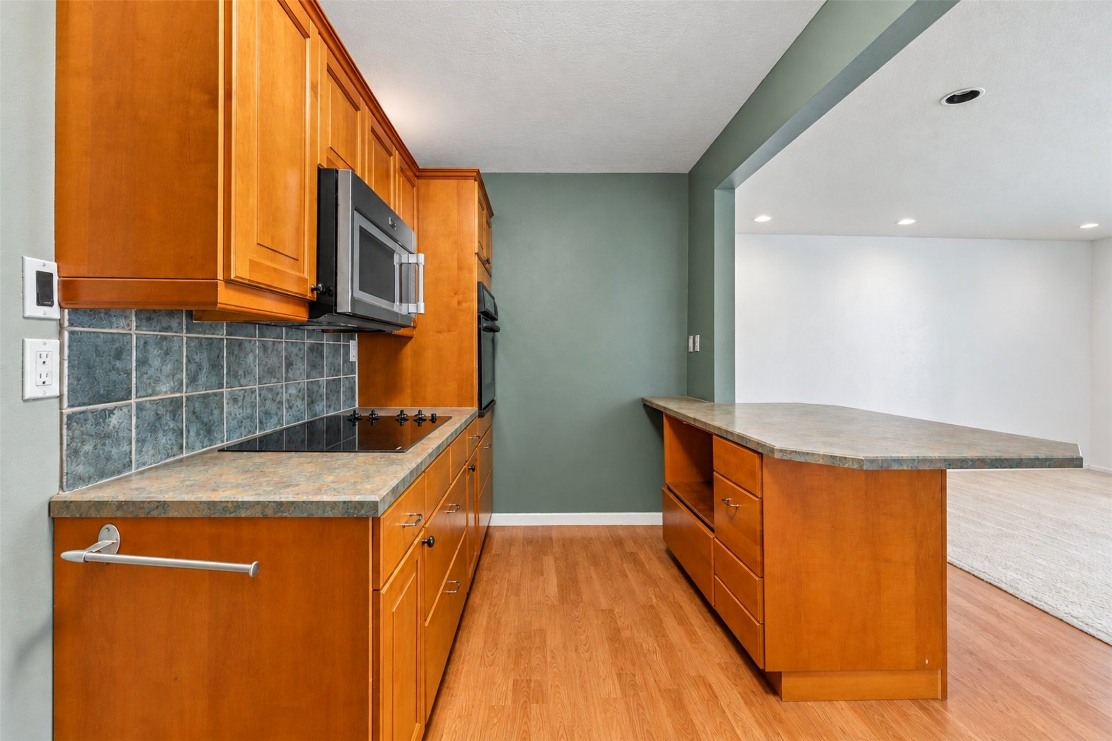 115 Camellia Street, Lake Jackson, TX 77566