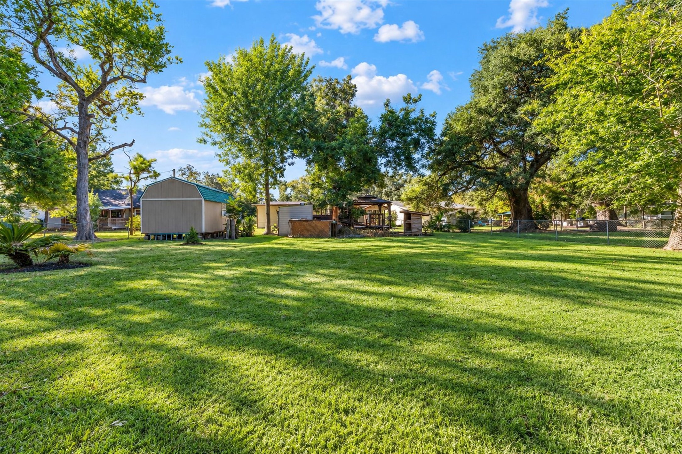 115 Camellia Street, Lake Jackson, TX 77566