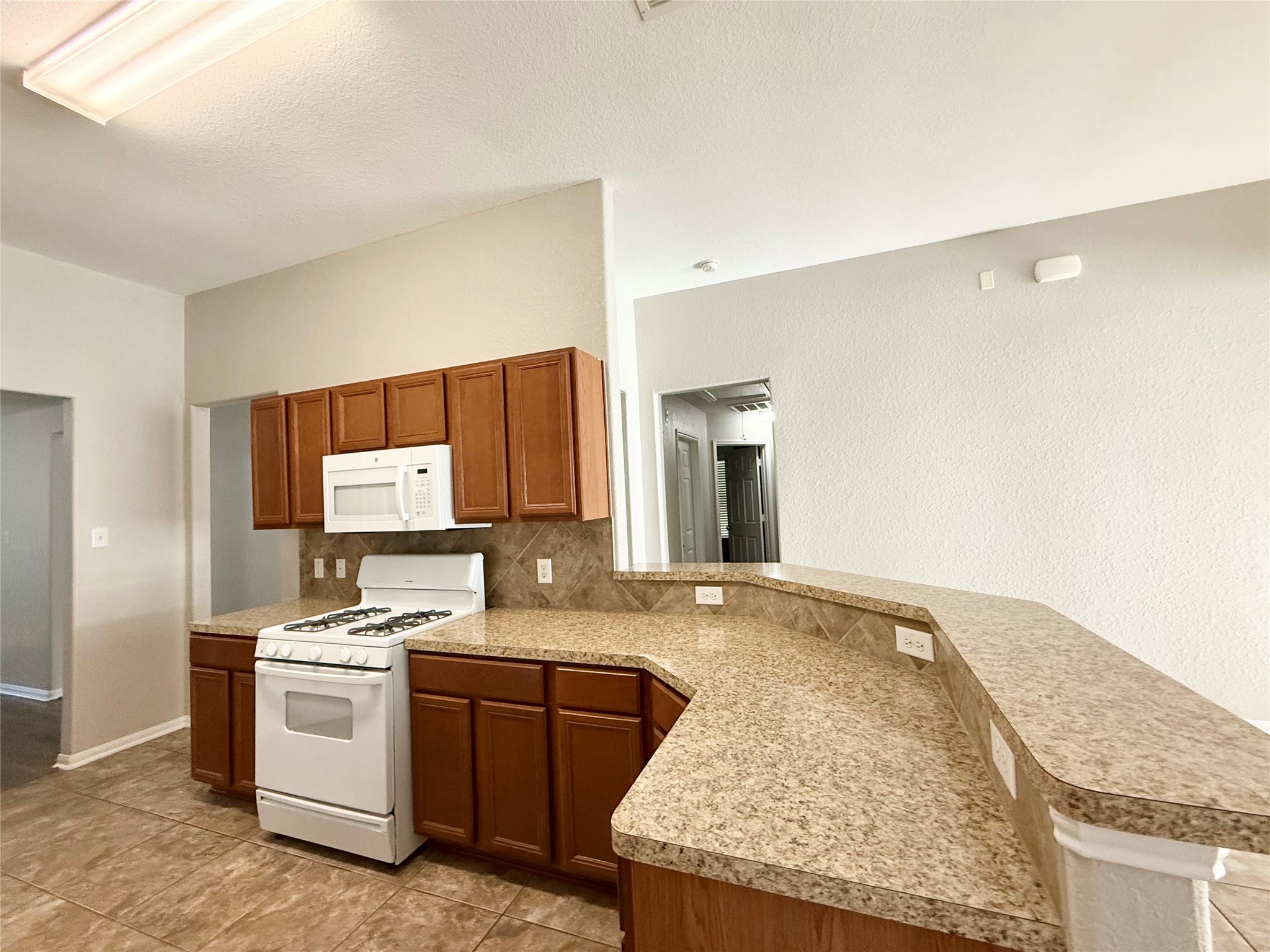 3111 View Valley Trail, Katy, TX 77493 3111 View Valley Trail, Katy, TX 77493