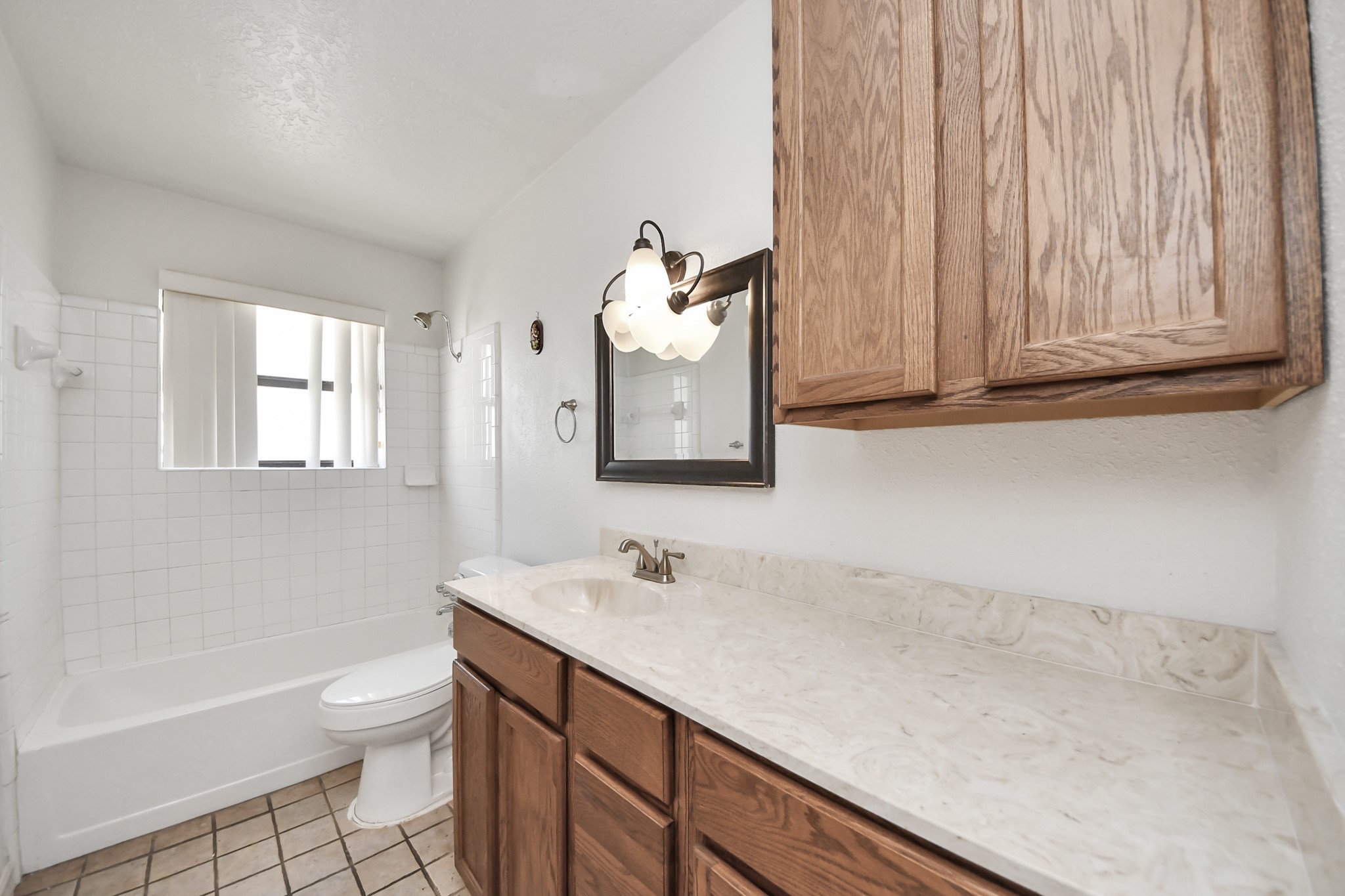 5710 Saxon Drive, Houston, TX 77092