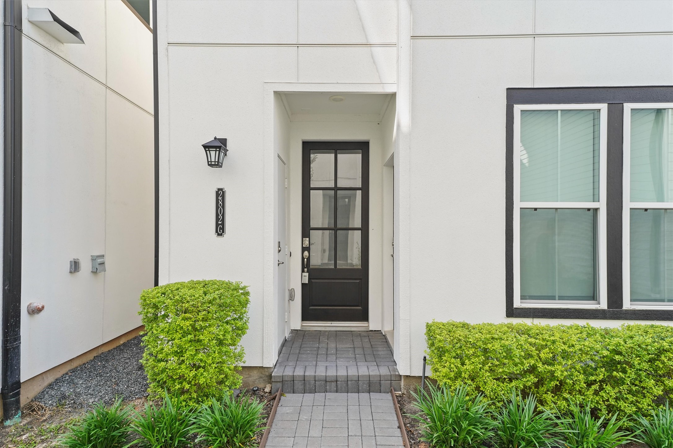 2802 Grand Fountains Drive, #G, Houston, TX 77054