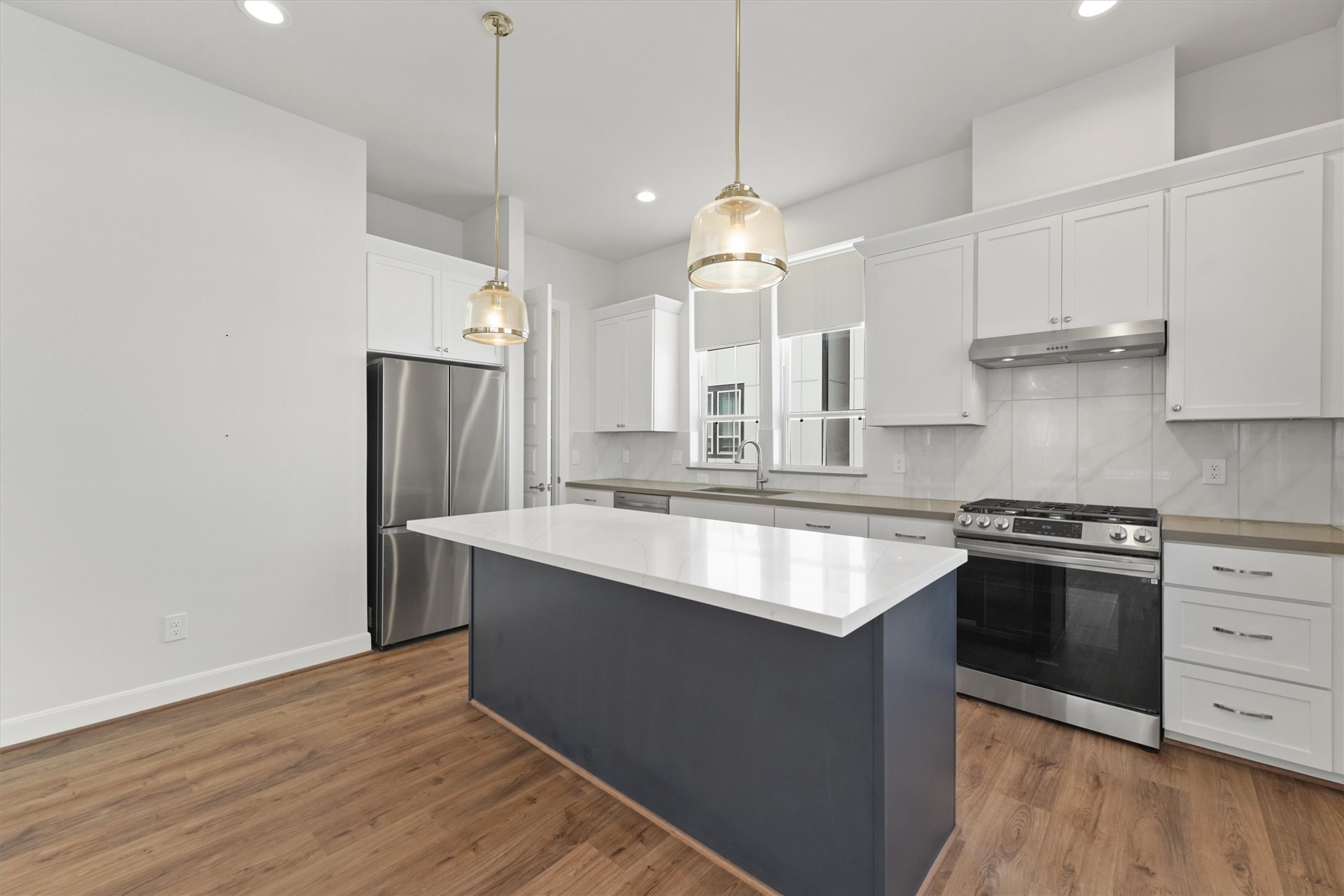 2802 Grand Fountains Drive, #G, Houston, TX 77054