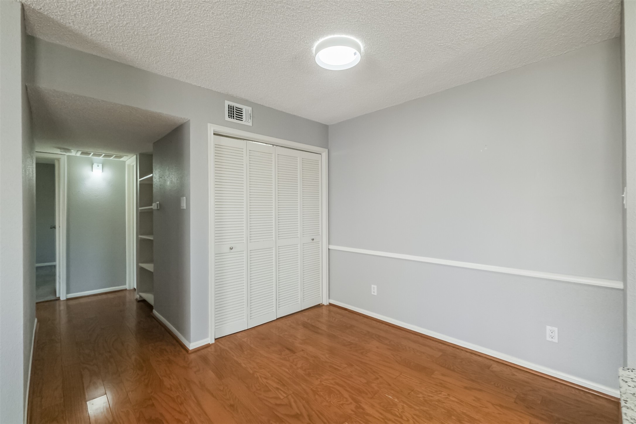 Bright dining area located just off the kitchenperfect for everyday meals and entertaining!