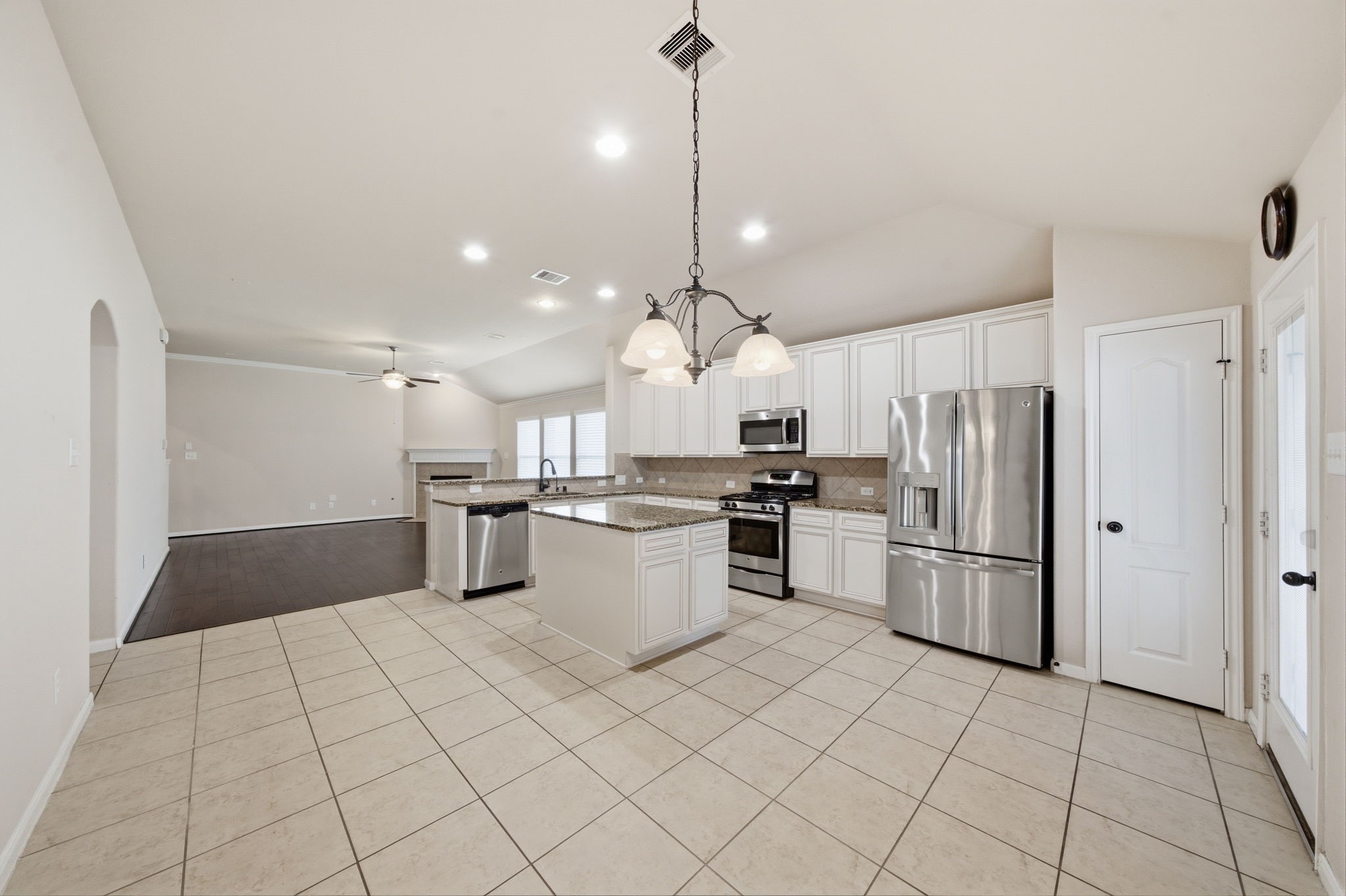 7611 Willow School Drive, Spring, TX 77389 7611 Willow School Drive, Spring, TX 77389