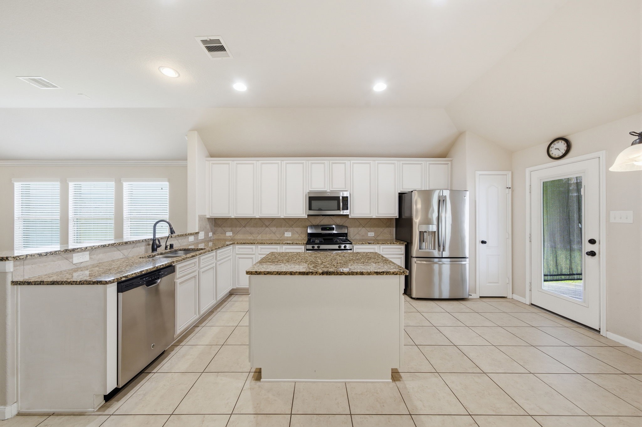 7611 Willow School Drive, Spring, TX 77389 7611 Willow School Drive, Spring, TX 77389