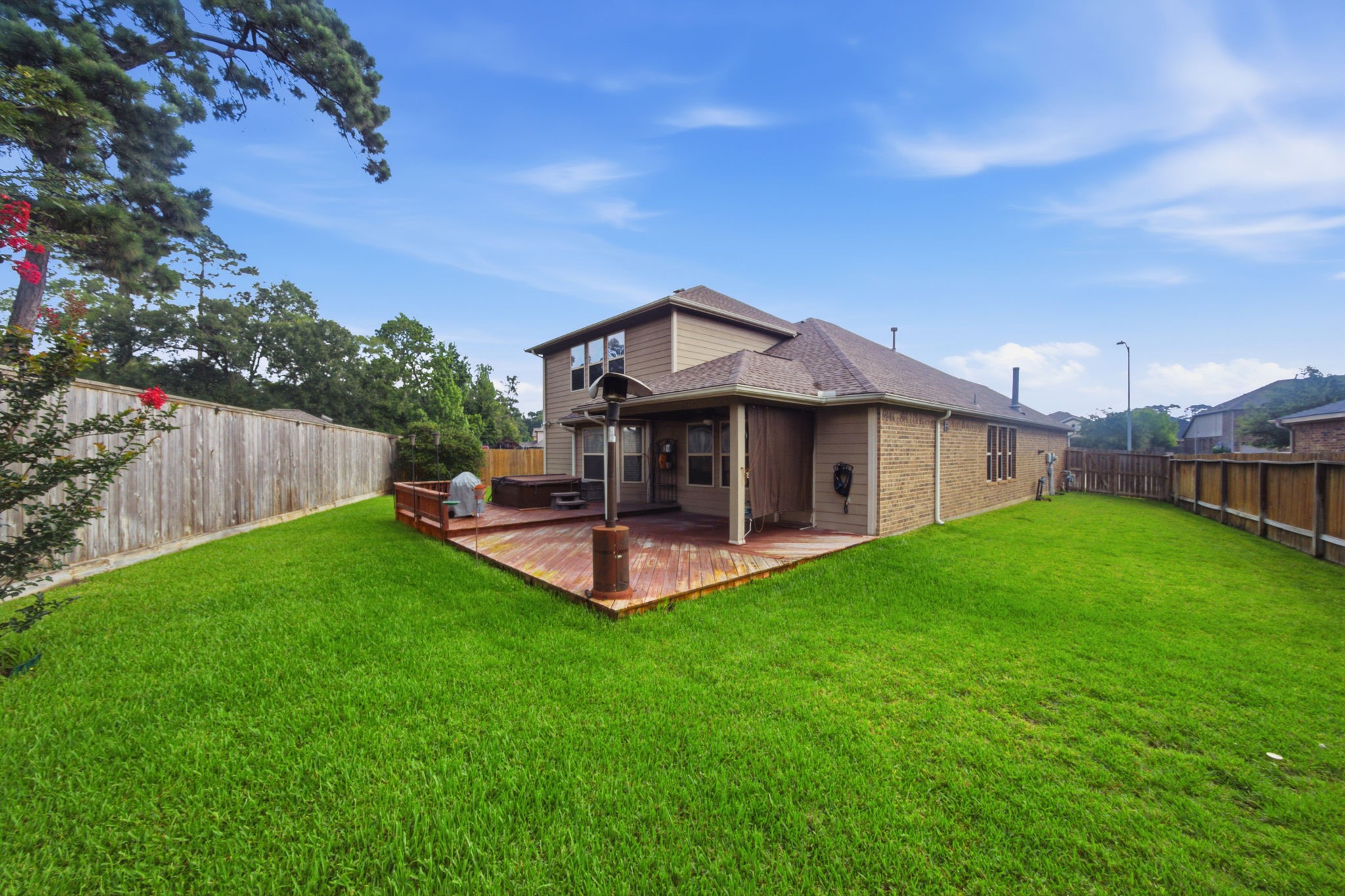 7611 Willow School Drive, Spring, TX 77389