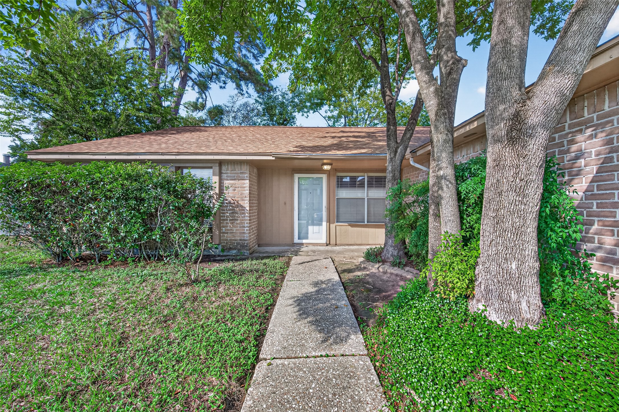 4818 Branchberry Lane, Spring, TX 77388