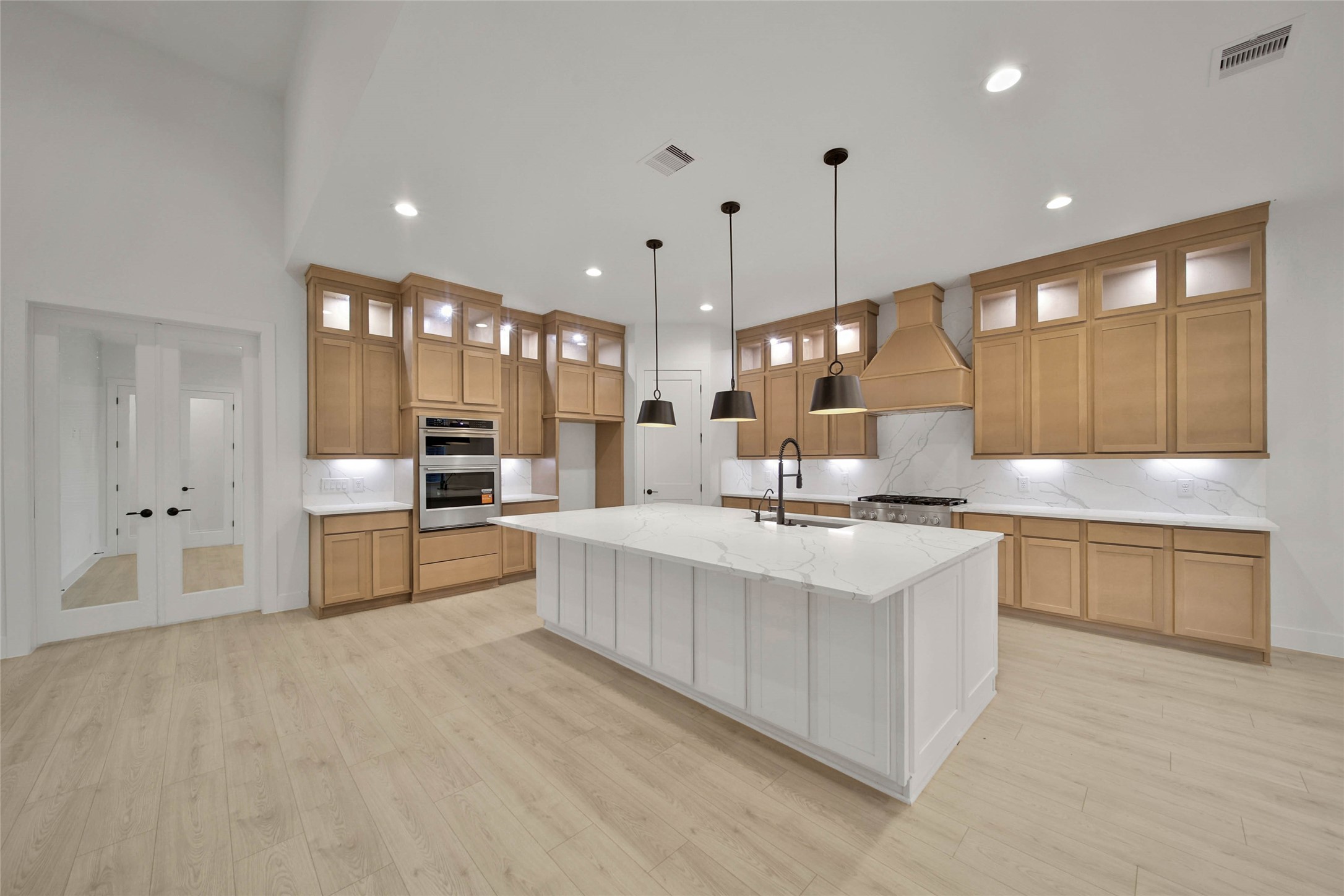 351 Louvenia Court, Pinehurst, TX 77362