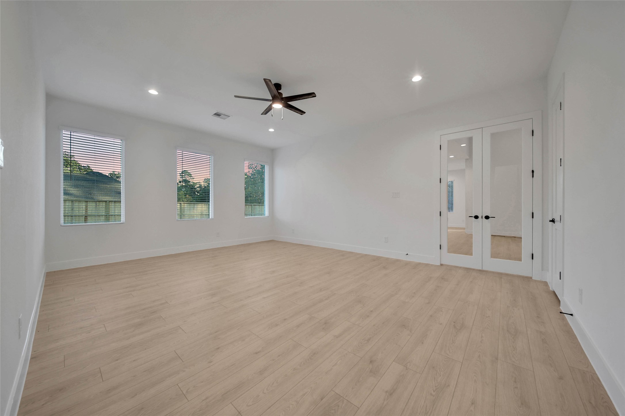 351 Louvenia Court, Pinehurst, TX 77362