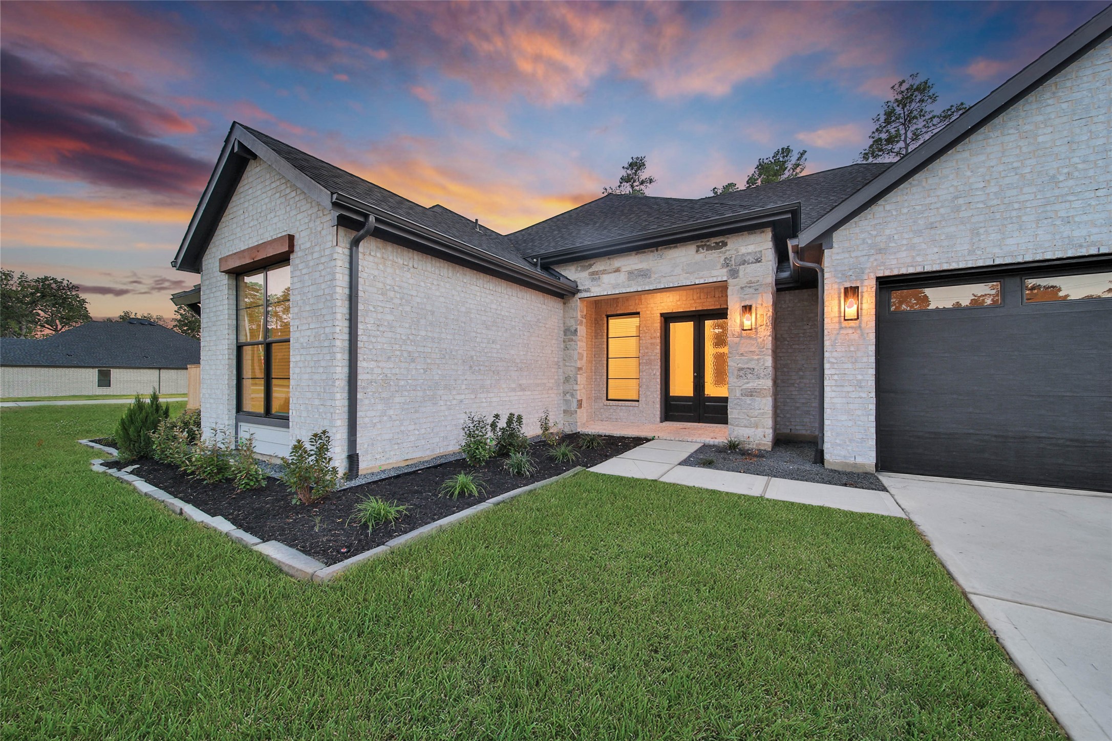 351 Louvenia Court, Pinehurst, TX 77362