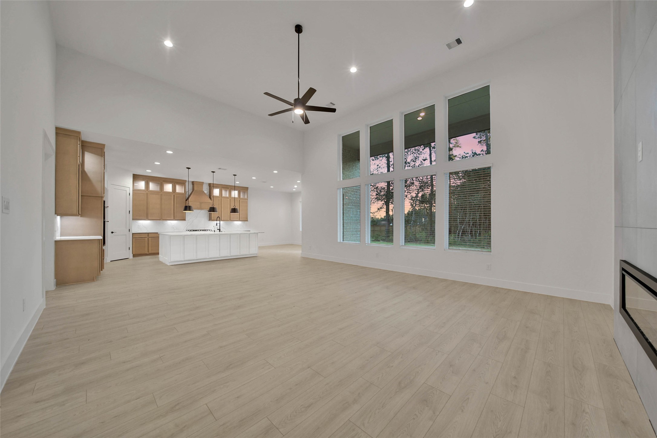 351 Louvenia Court, Pinehurst, TX 77362