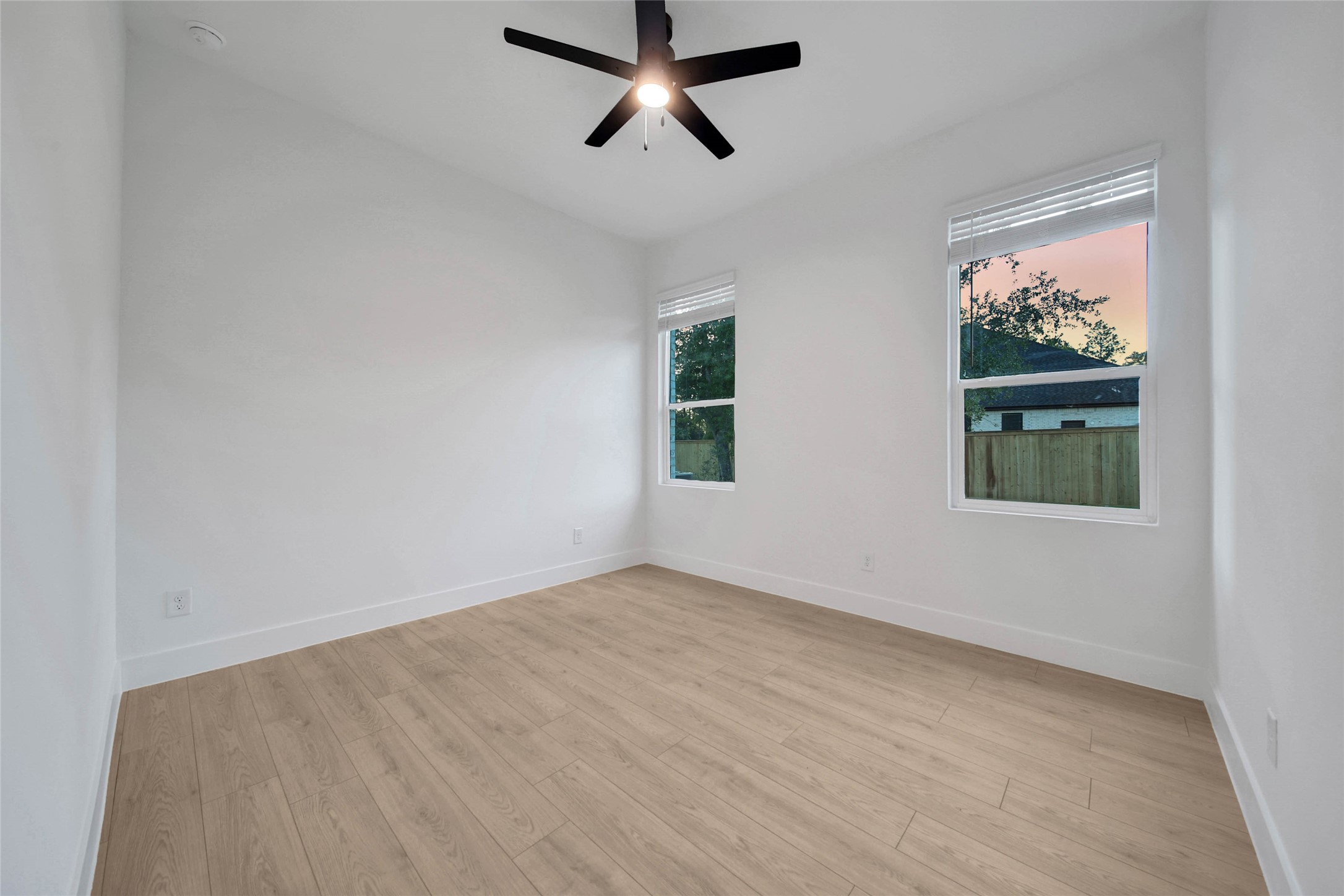351 Louvenia Court, Pinehurst, TX 77362