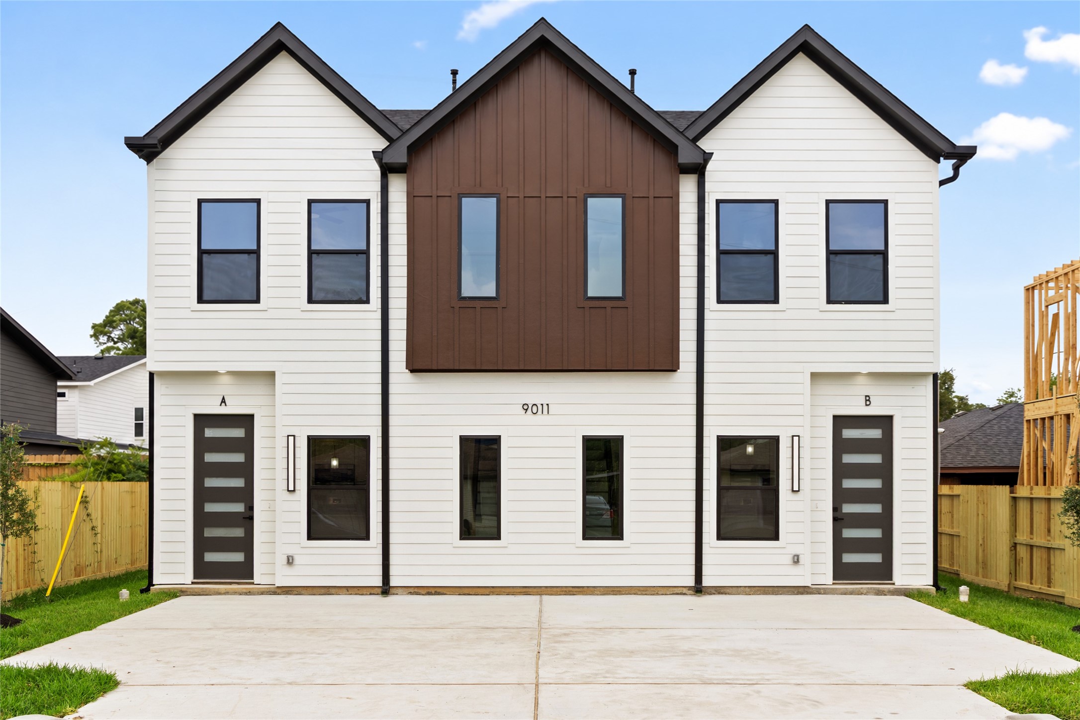 9011 Surry Street, Houston, TX 77028