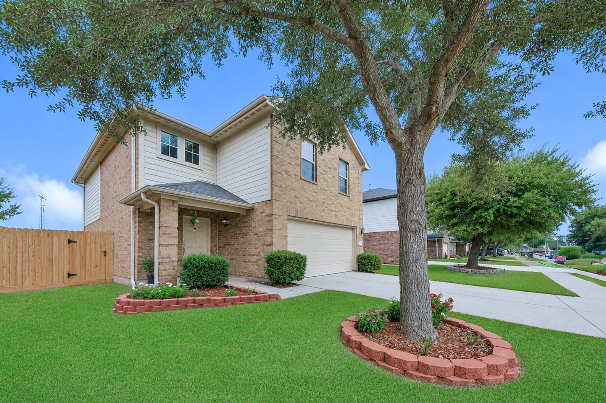 5019 Royal Cypress Drive, Katy, TX 77449 5019 Royal Cypress Drive, Katy, TX 77449