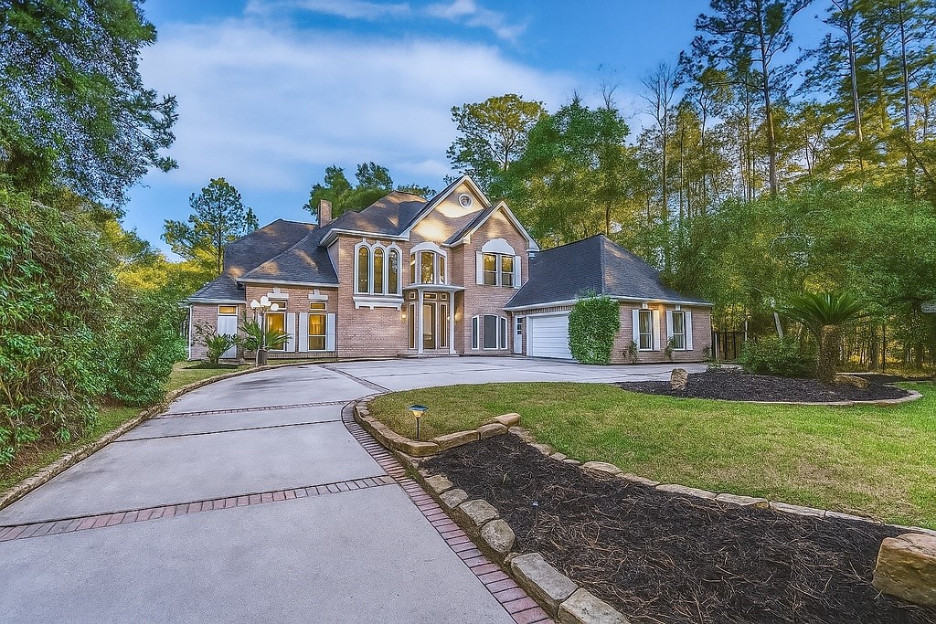Beautiful home with circular driveway Beautiful home with circular driveway