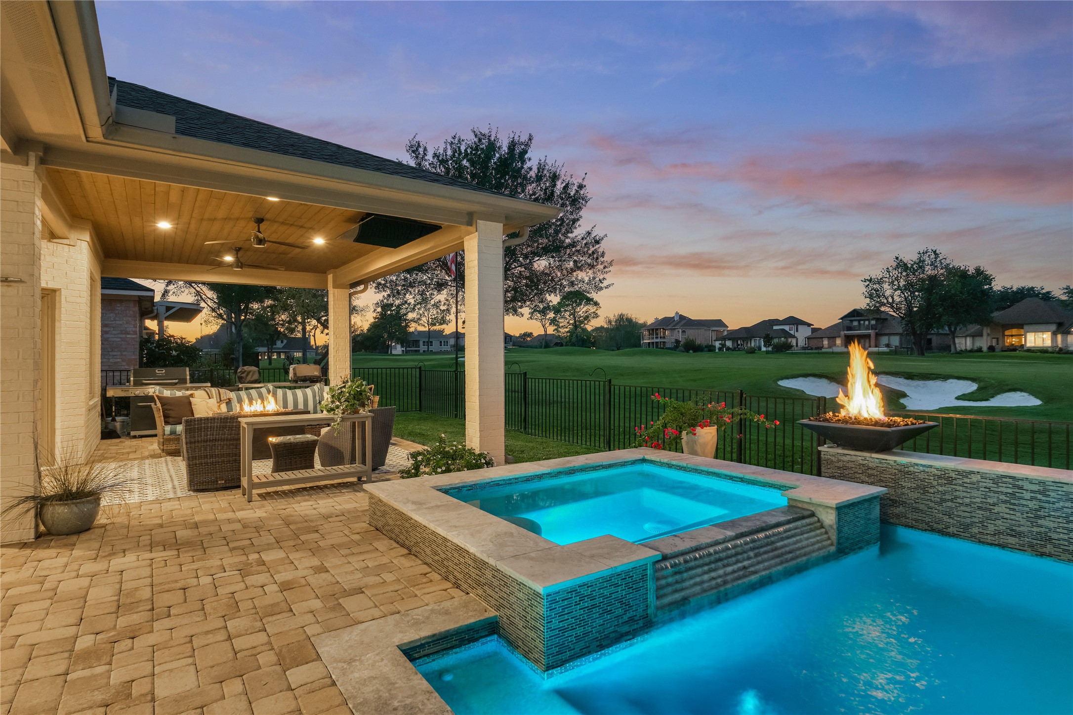 132 Somerton Drive, Montgomery, TX 77356