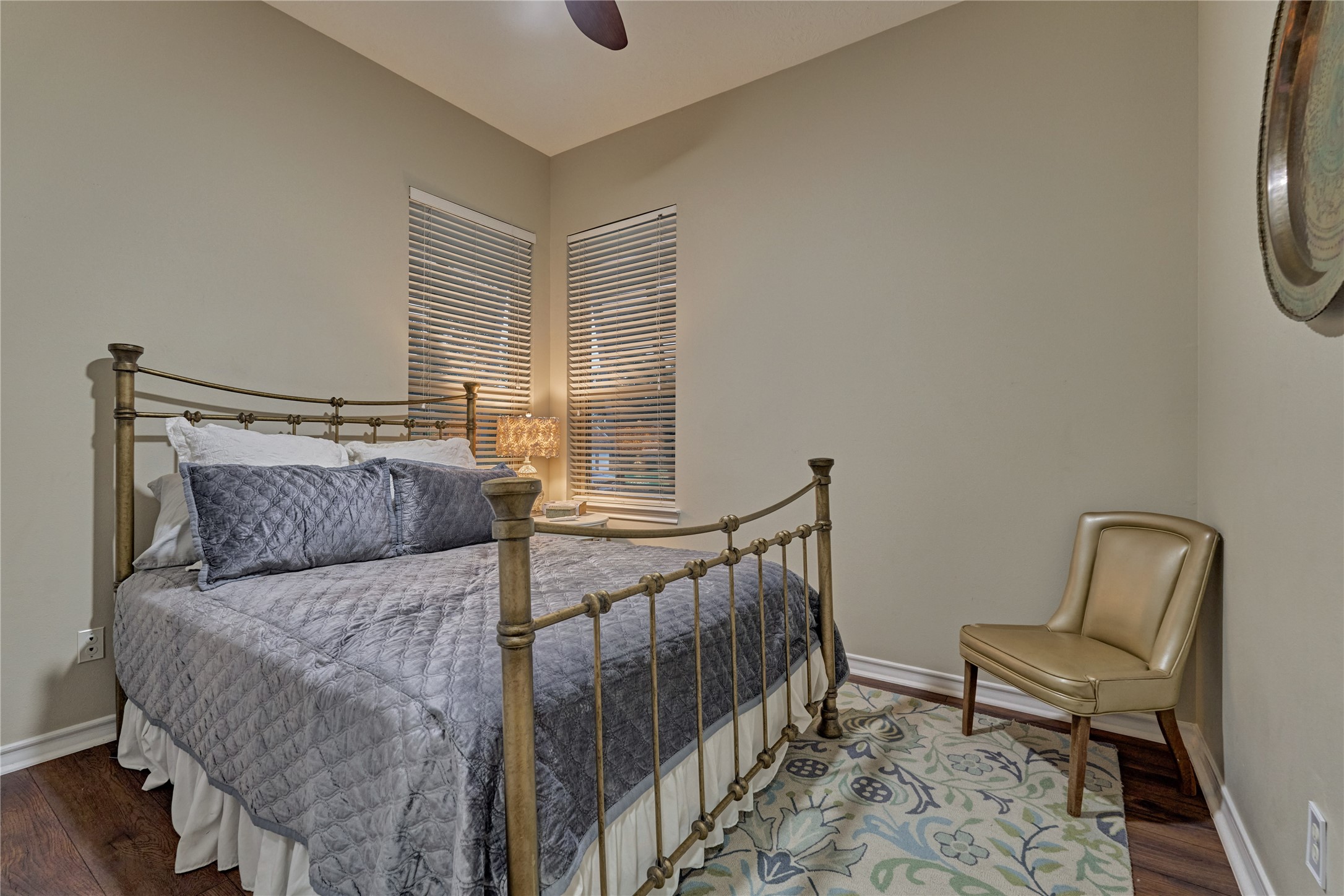 132 Somerton Drive, Montgomery, TX 77356
