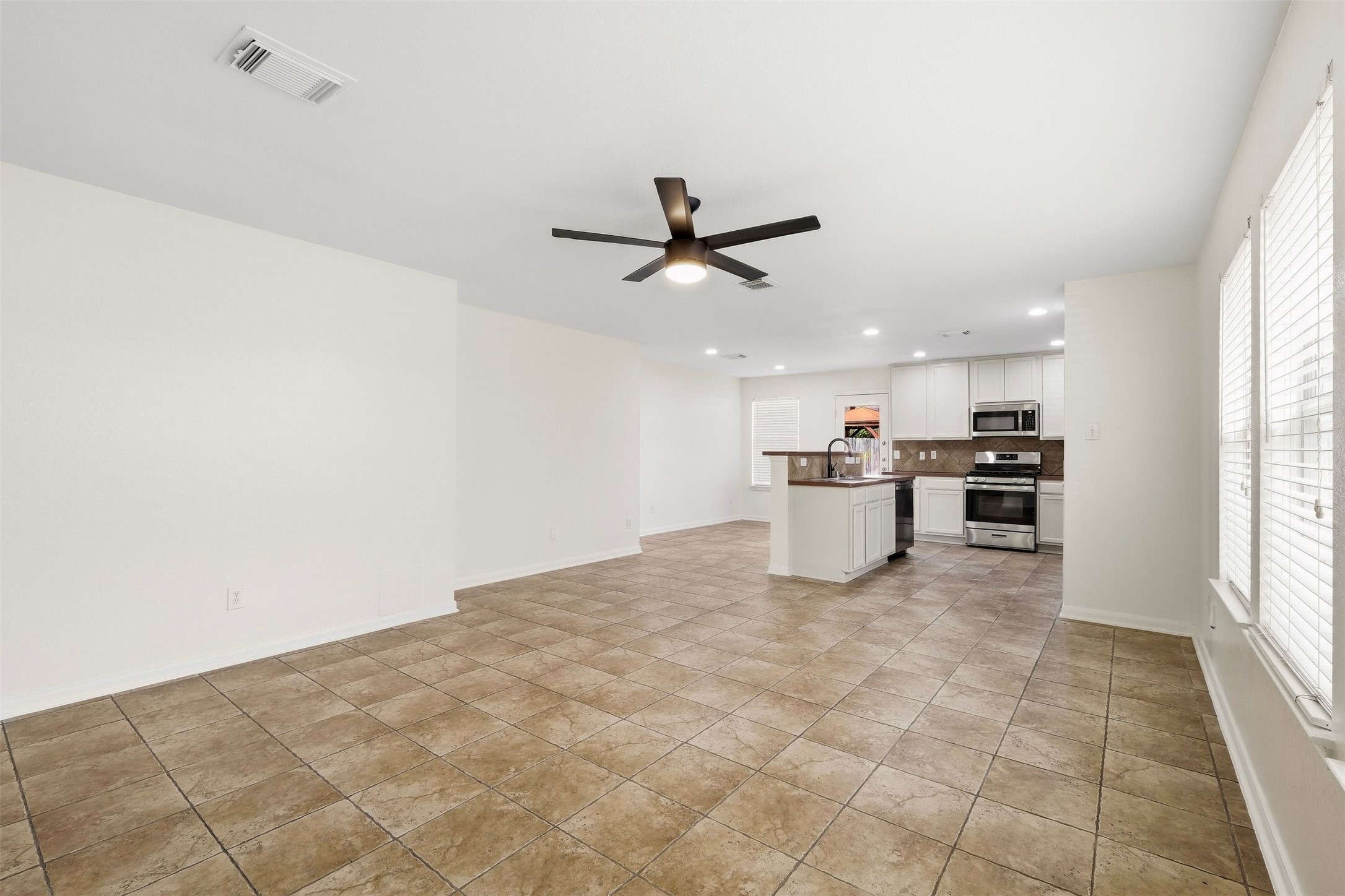 7719 Serene Wood Lane, Cypress, TX 77433