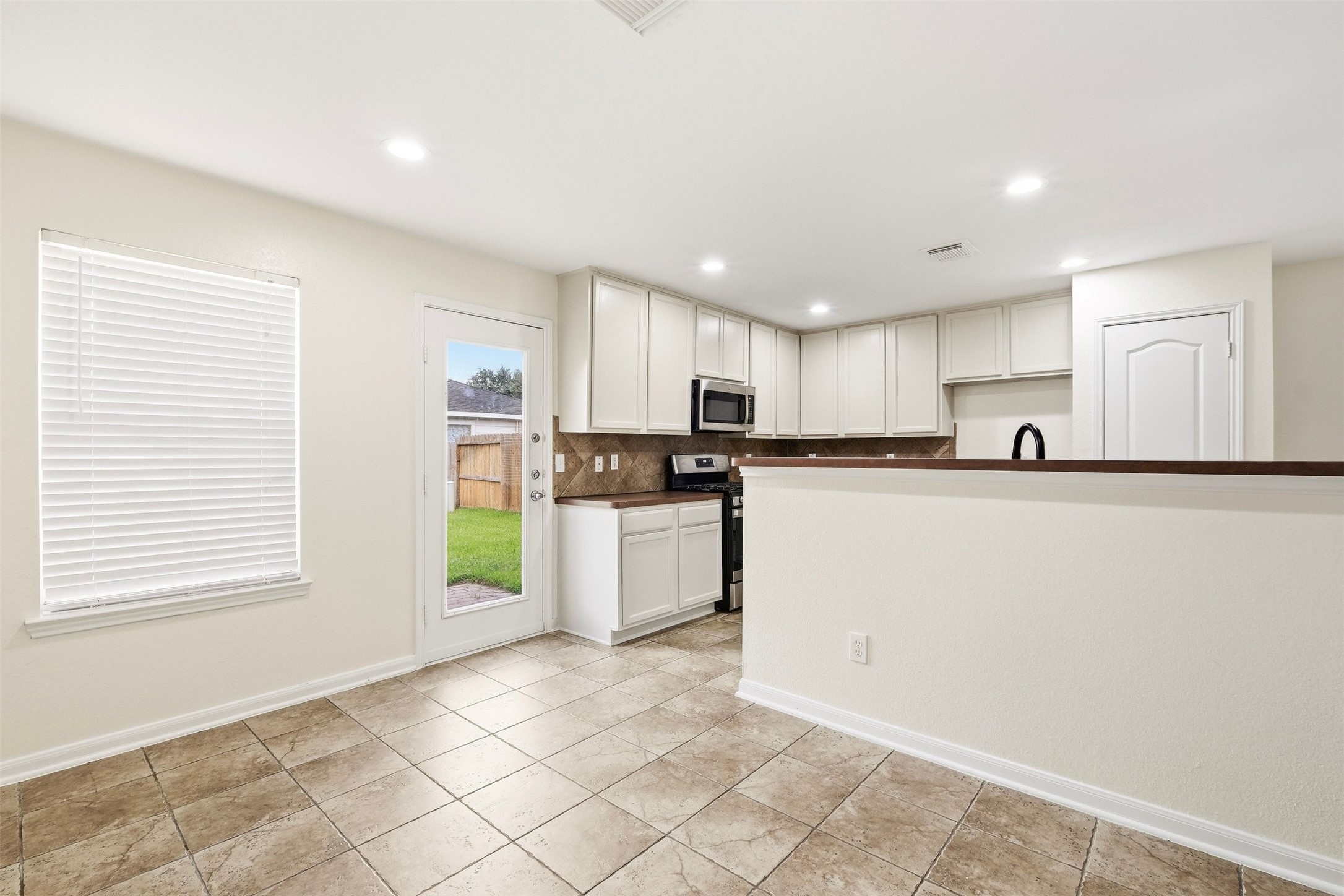 7719 Serene Wood Lane, Cypress, TX 77433