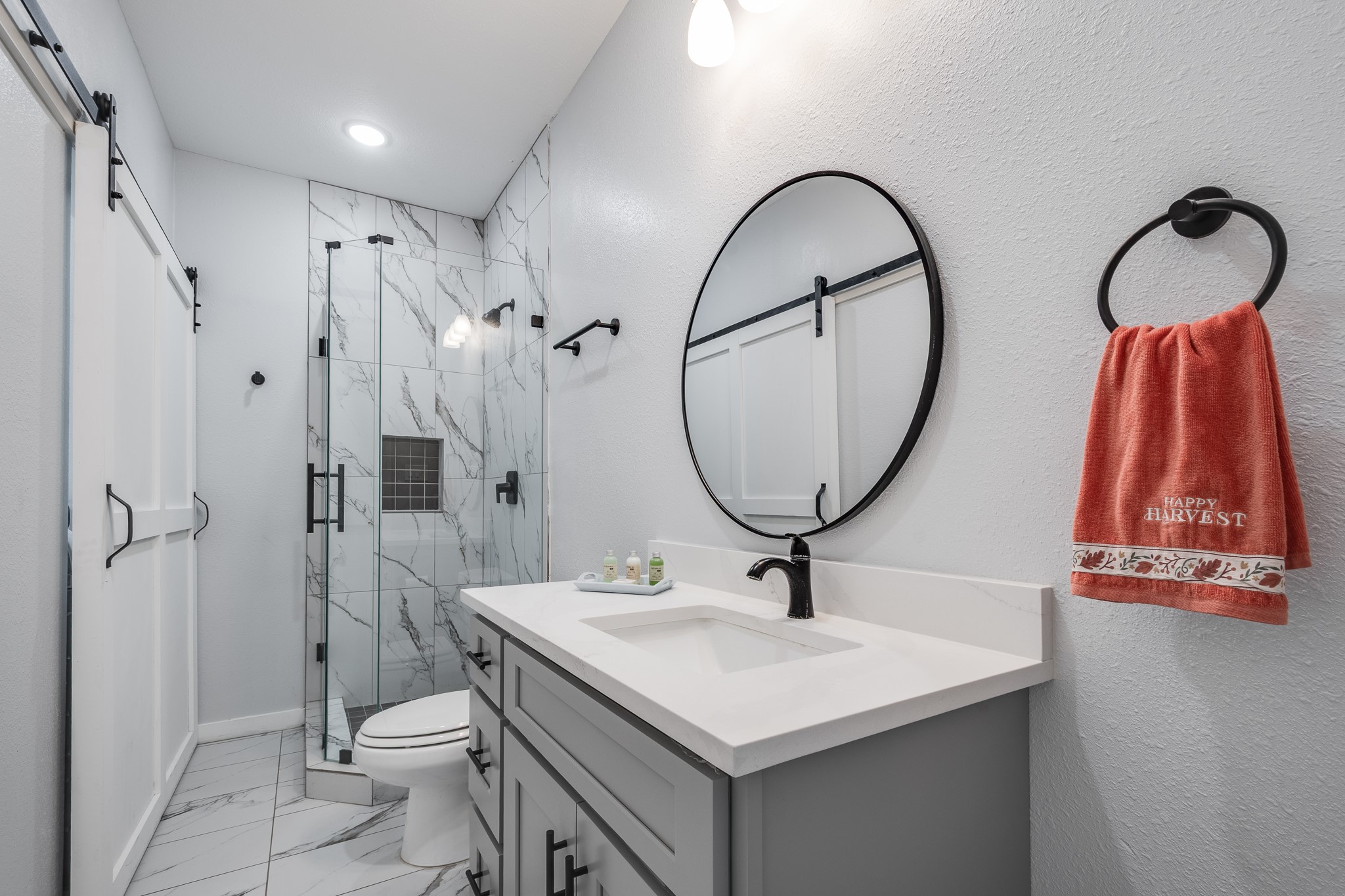 Secondary bath for casita with laundry room.