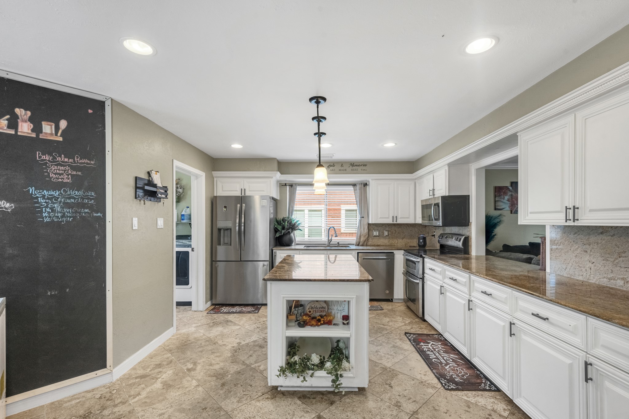 Another view of the large kitchen.
