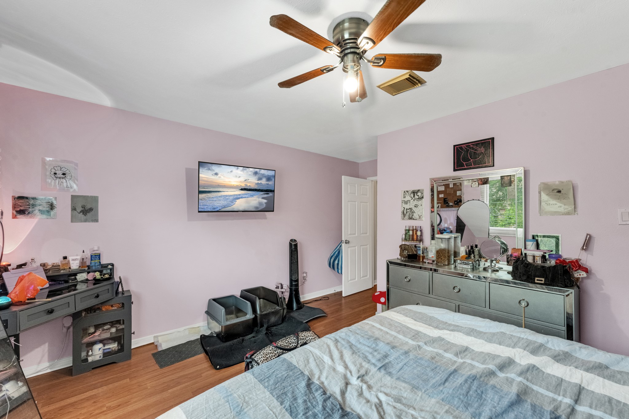 Secondary bedroom #3