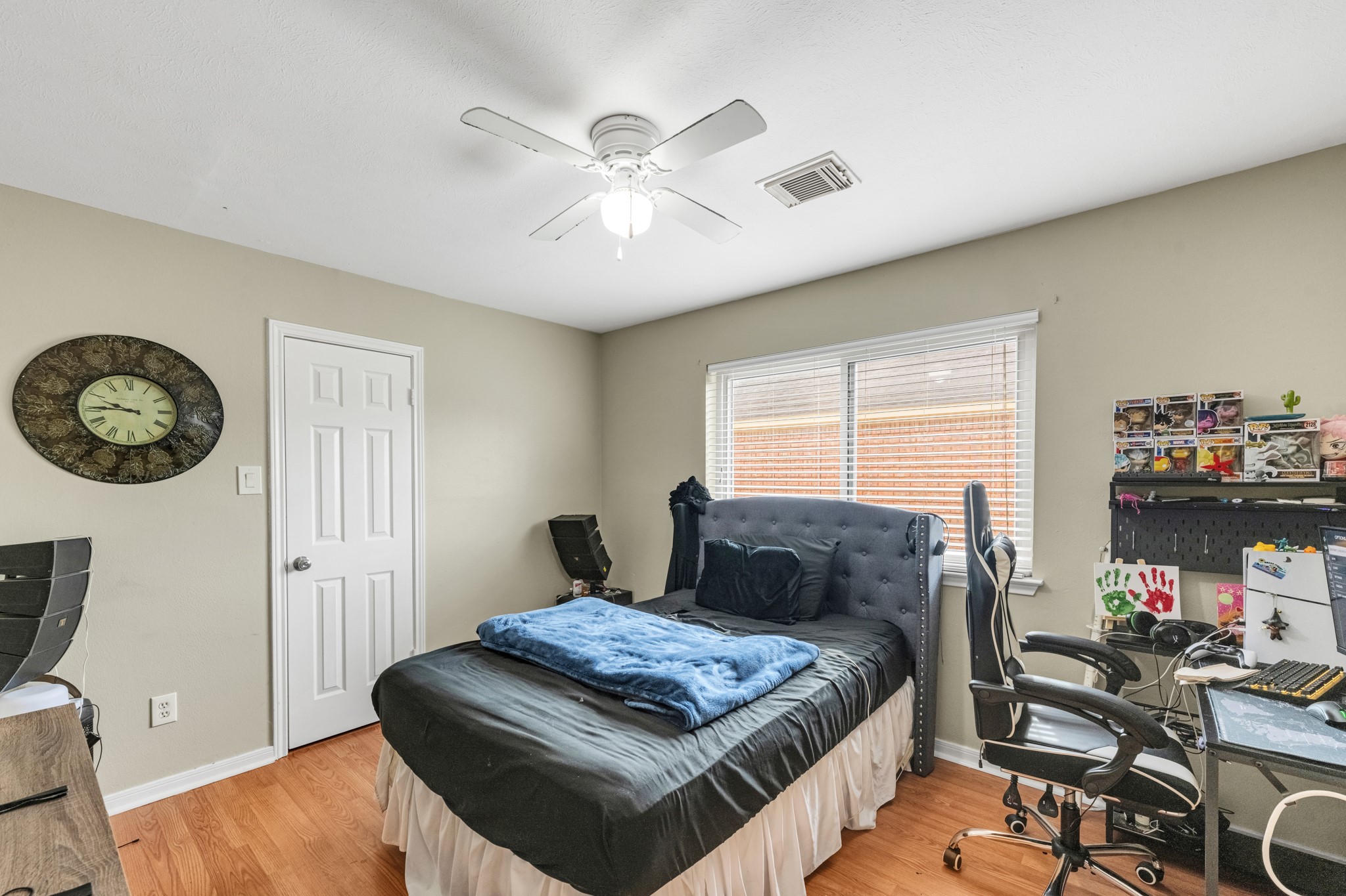 Secondary bedroom #2