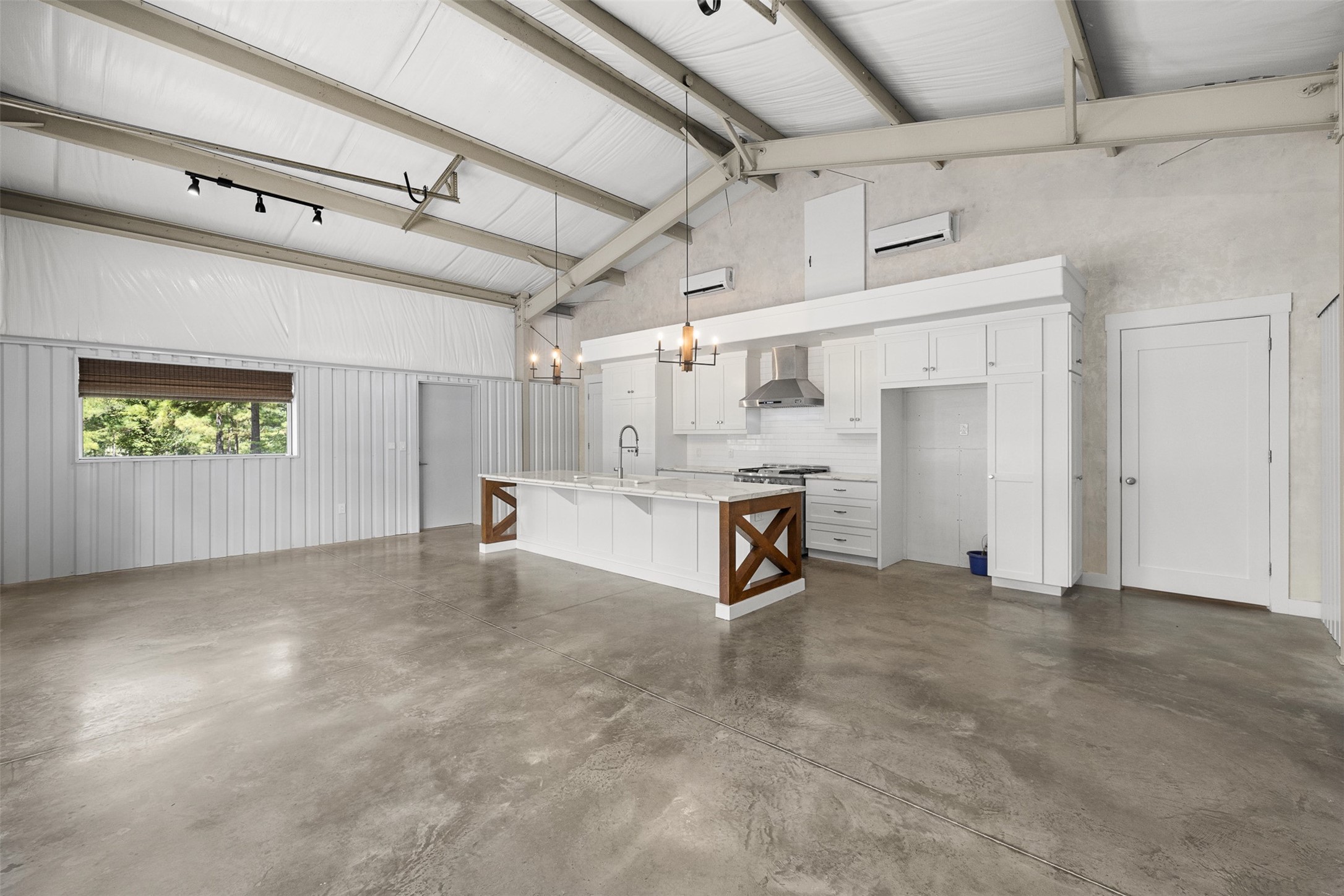 29489 Red Top Road, Richards, TX 77873