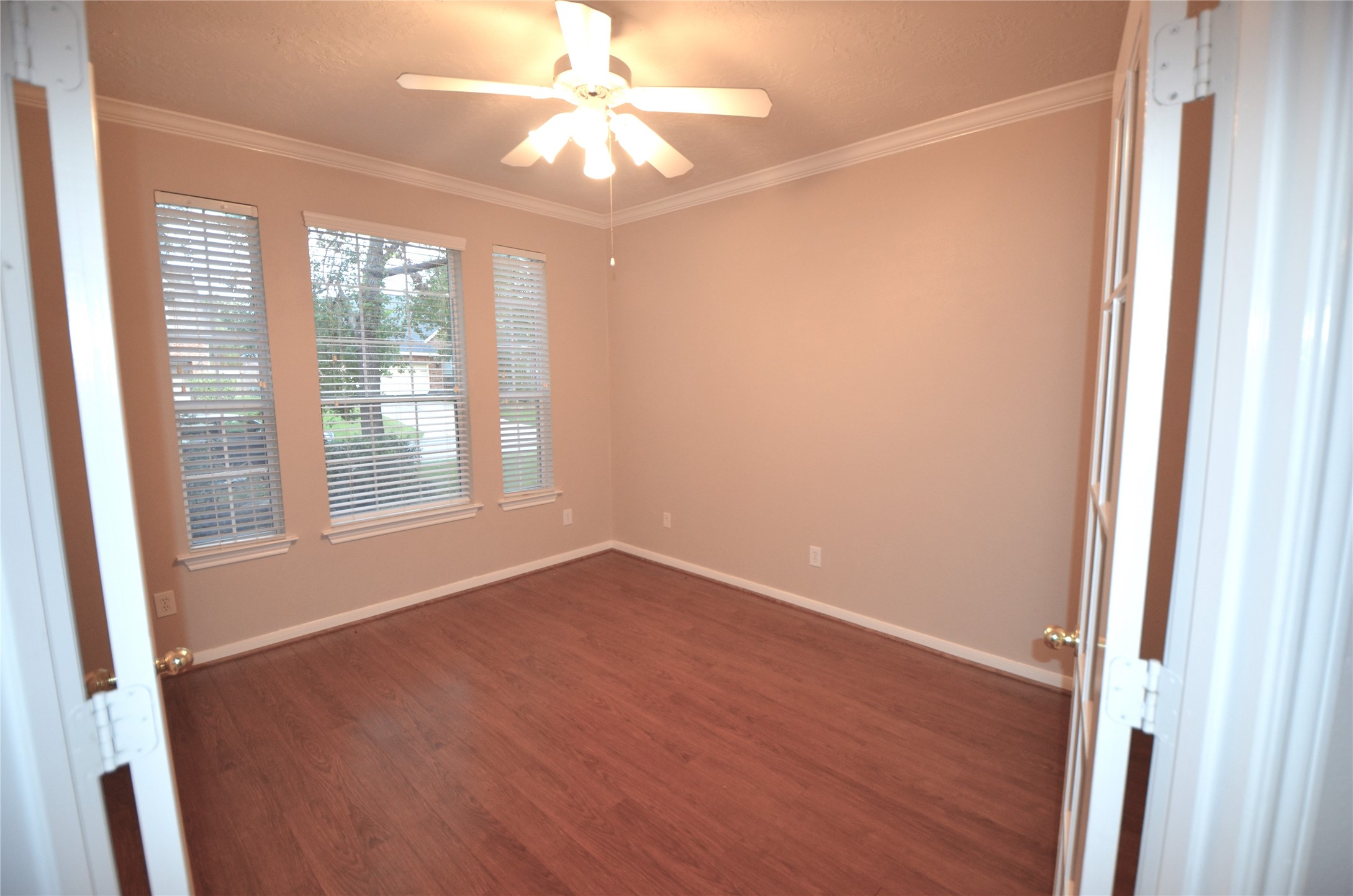 31 New Dawn Place, The Woodlands, TX 77385 31 New Dawn Place, The Woodlands, TX 77385