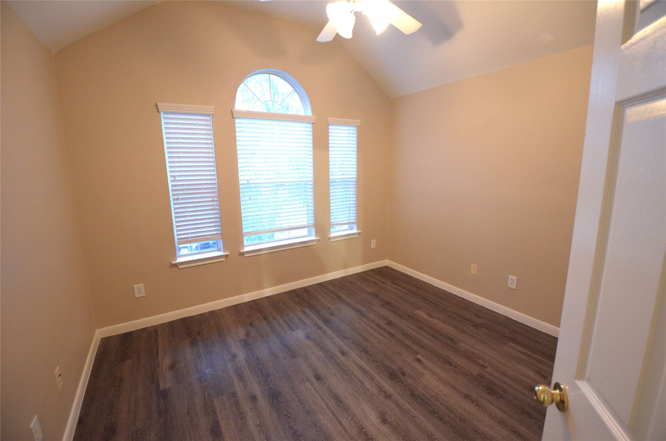 31 New Dawn Place, The Woodlands, TX 77385