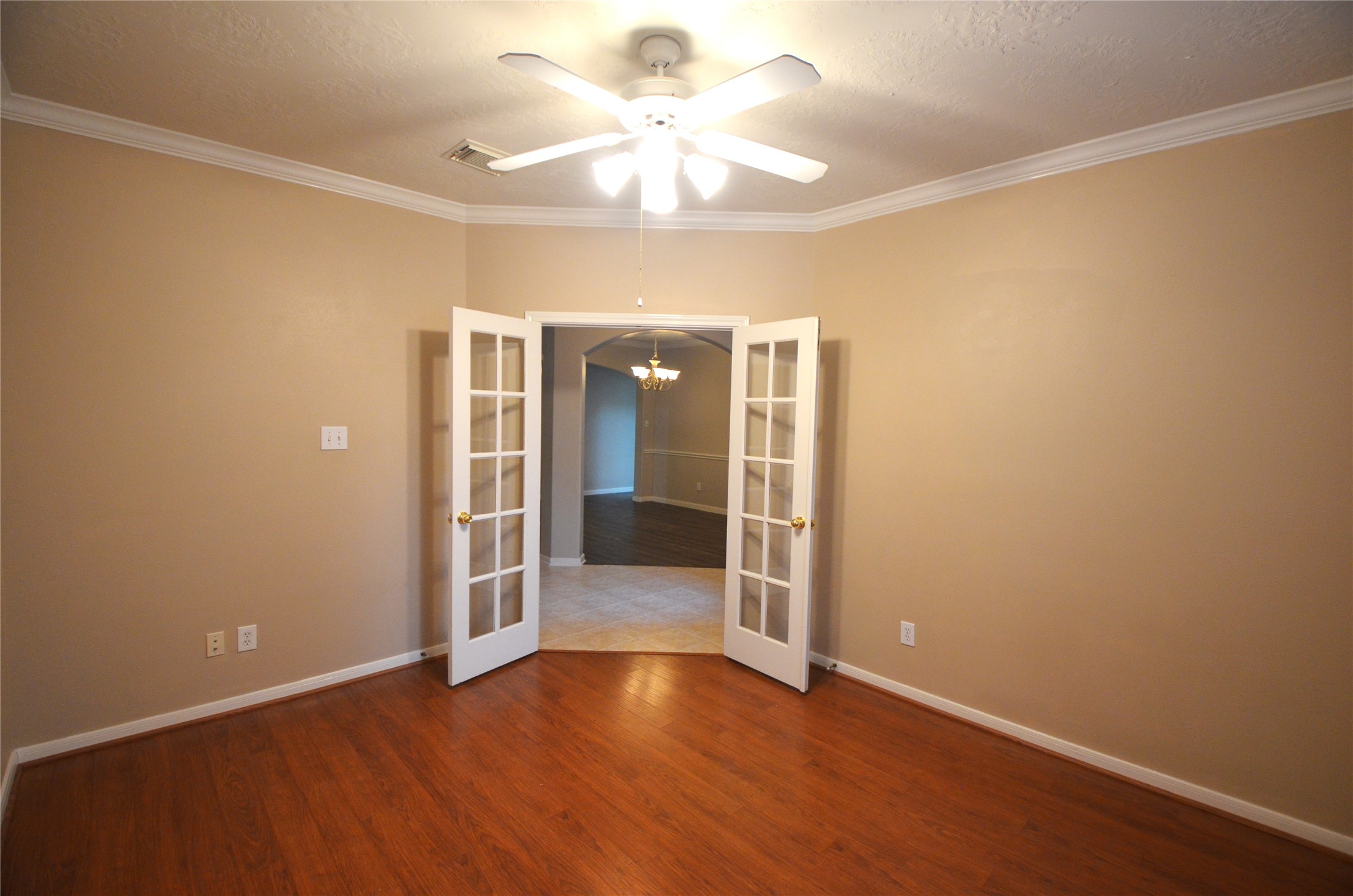 31 New Dawn Place, The Woodlands, TX 77385 31 New Dawn Place, The Woodlands, TX 77385