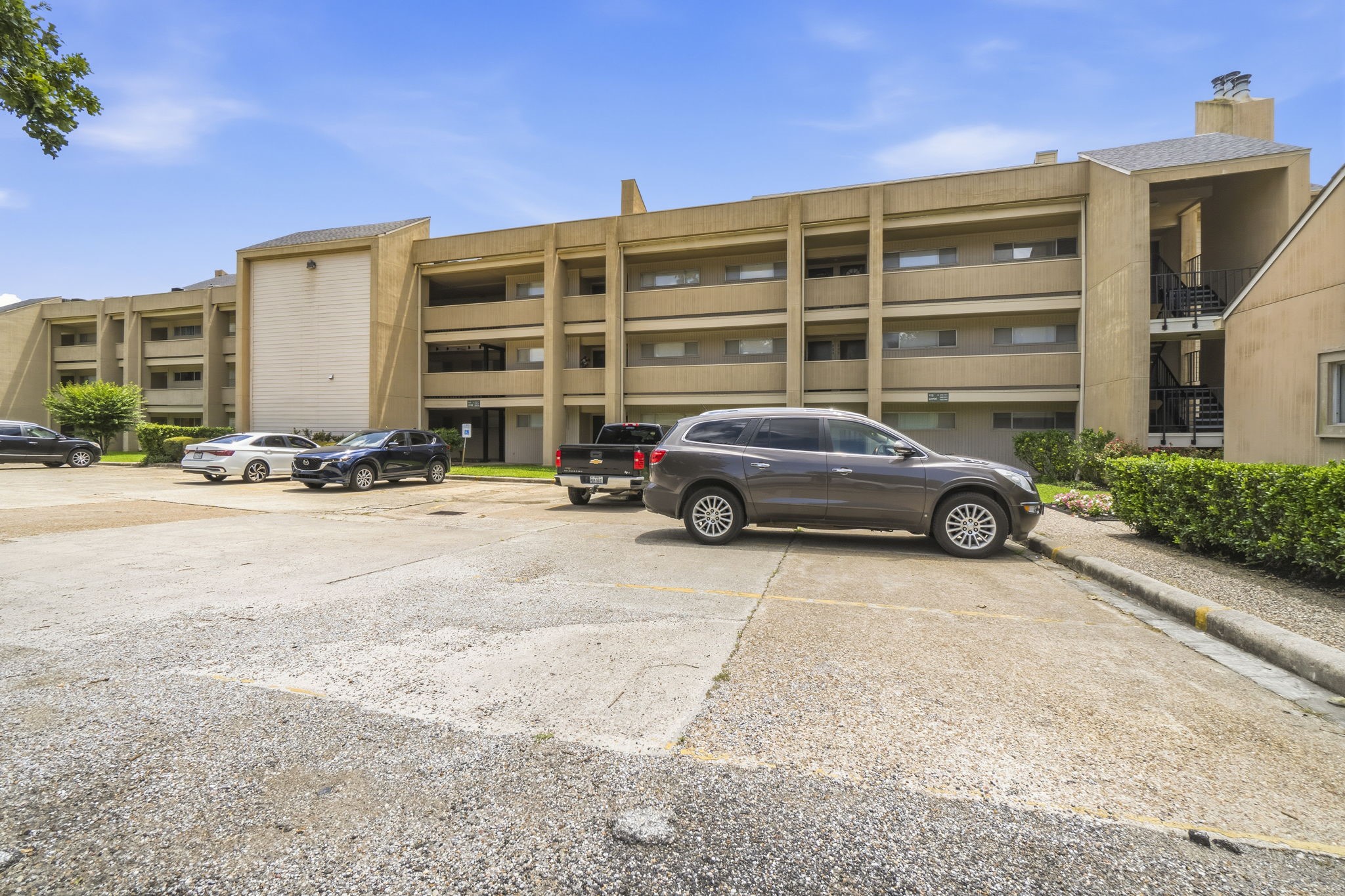 Prime location within the community provide convenience and peace of mind for owners and guests.