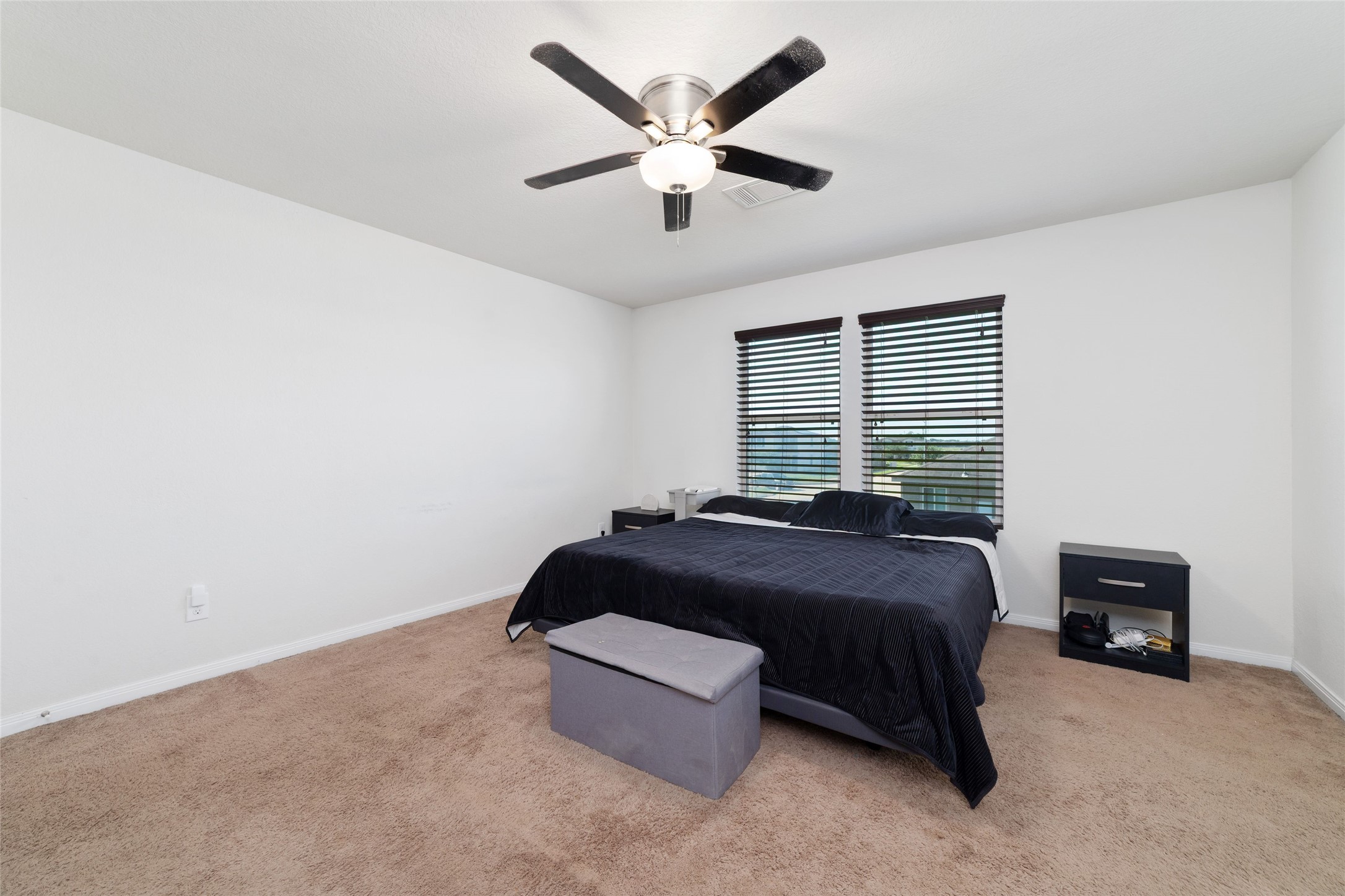 6803 Cortenridge Lane, Houston, TX 77048