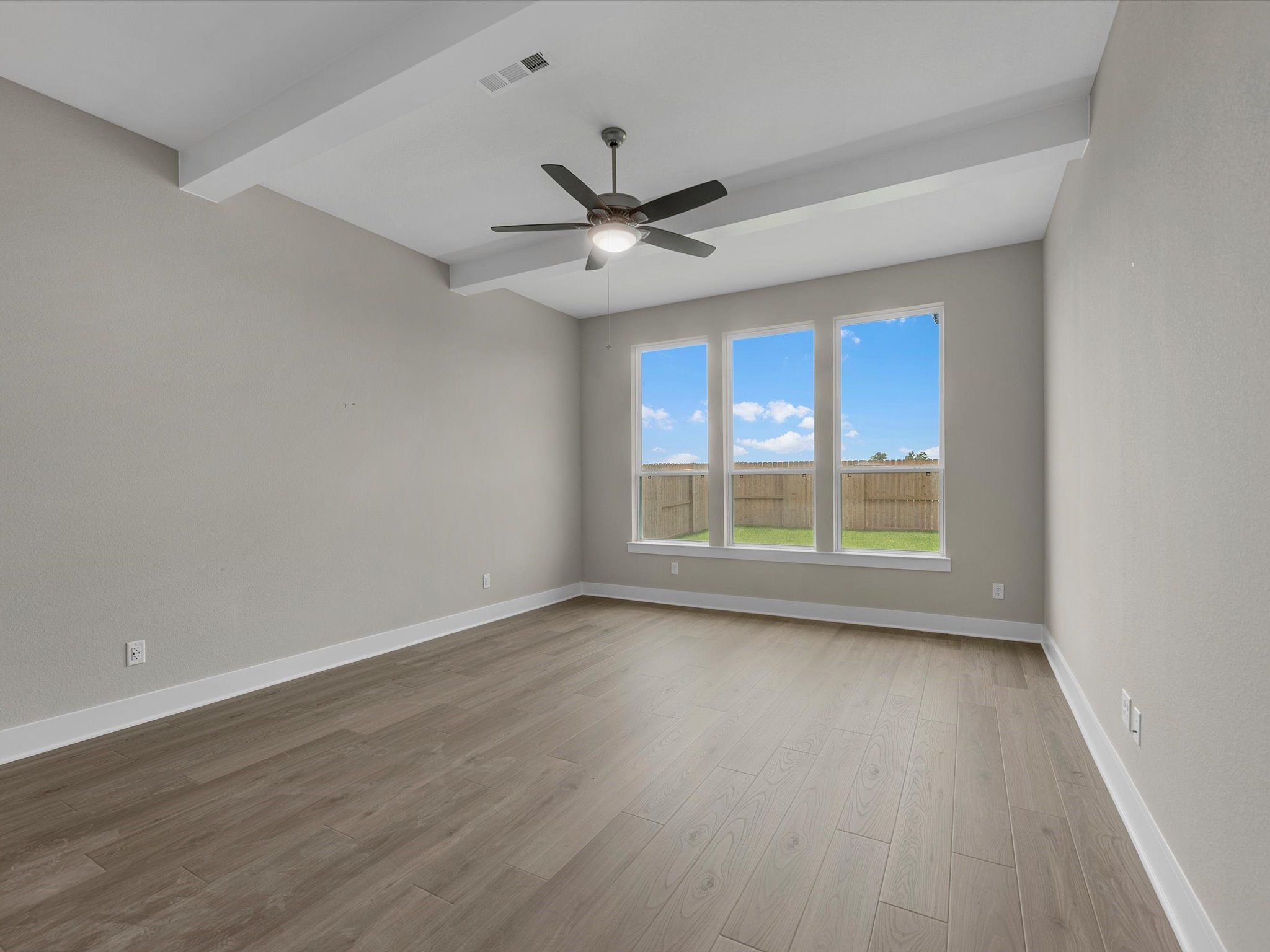 2715 Crown Ridge Drive, Missouri City, TX 77459