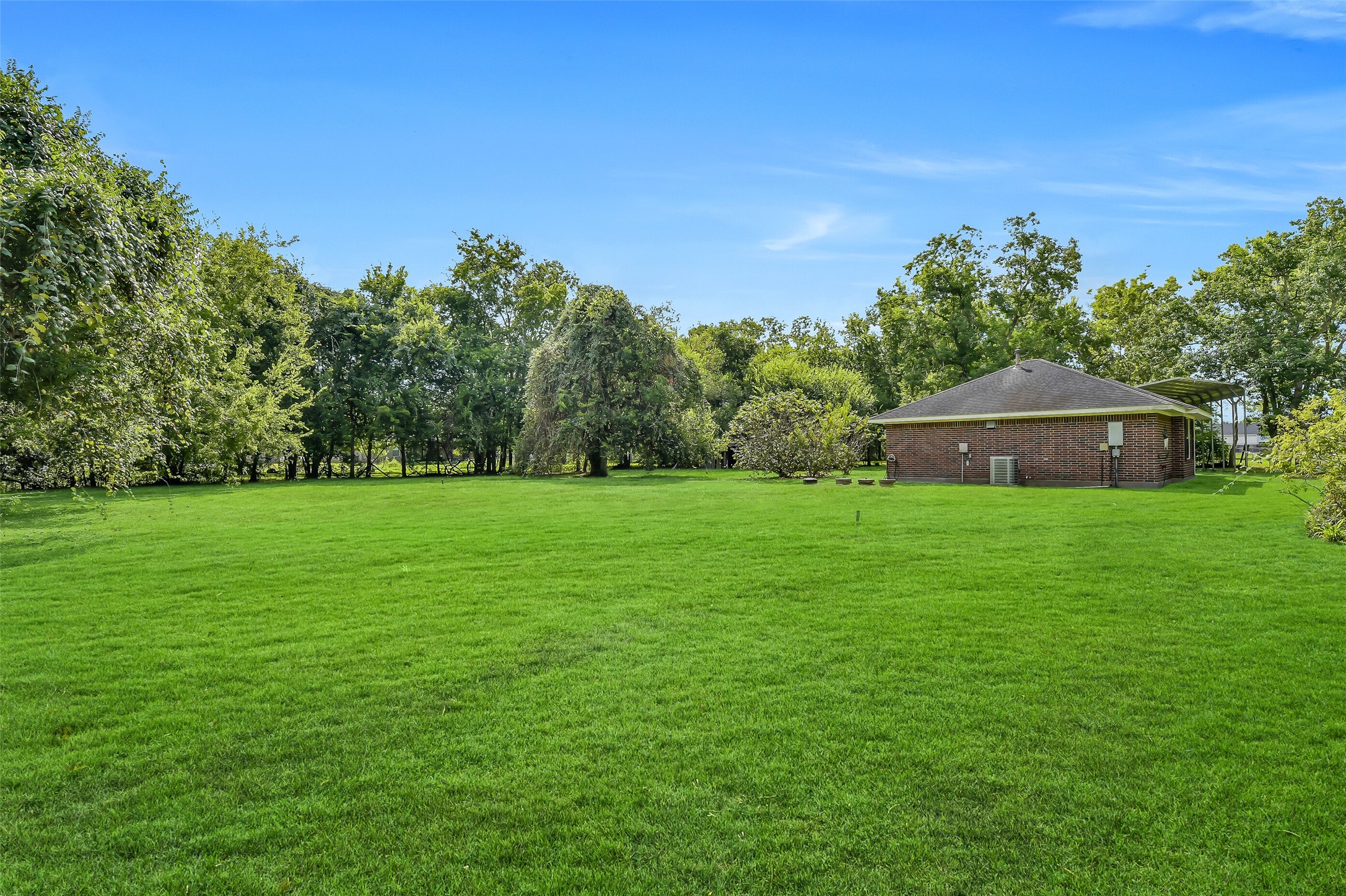 16523 County Road 191, Alvin, TX 77511