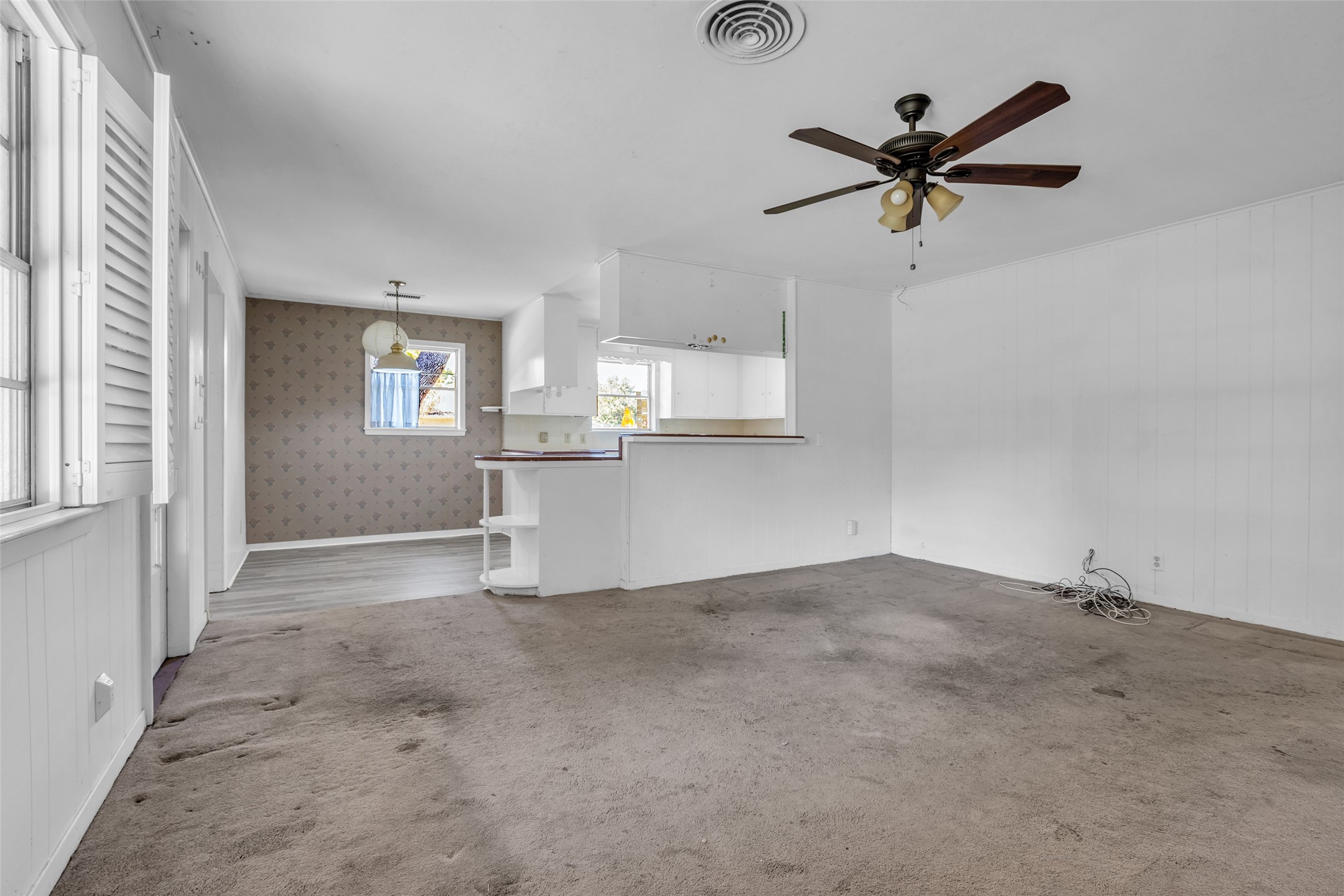 4633 Hummingbird Street, Houston, TX 77035