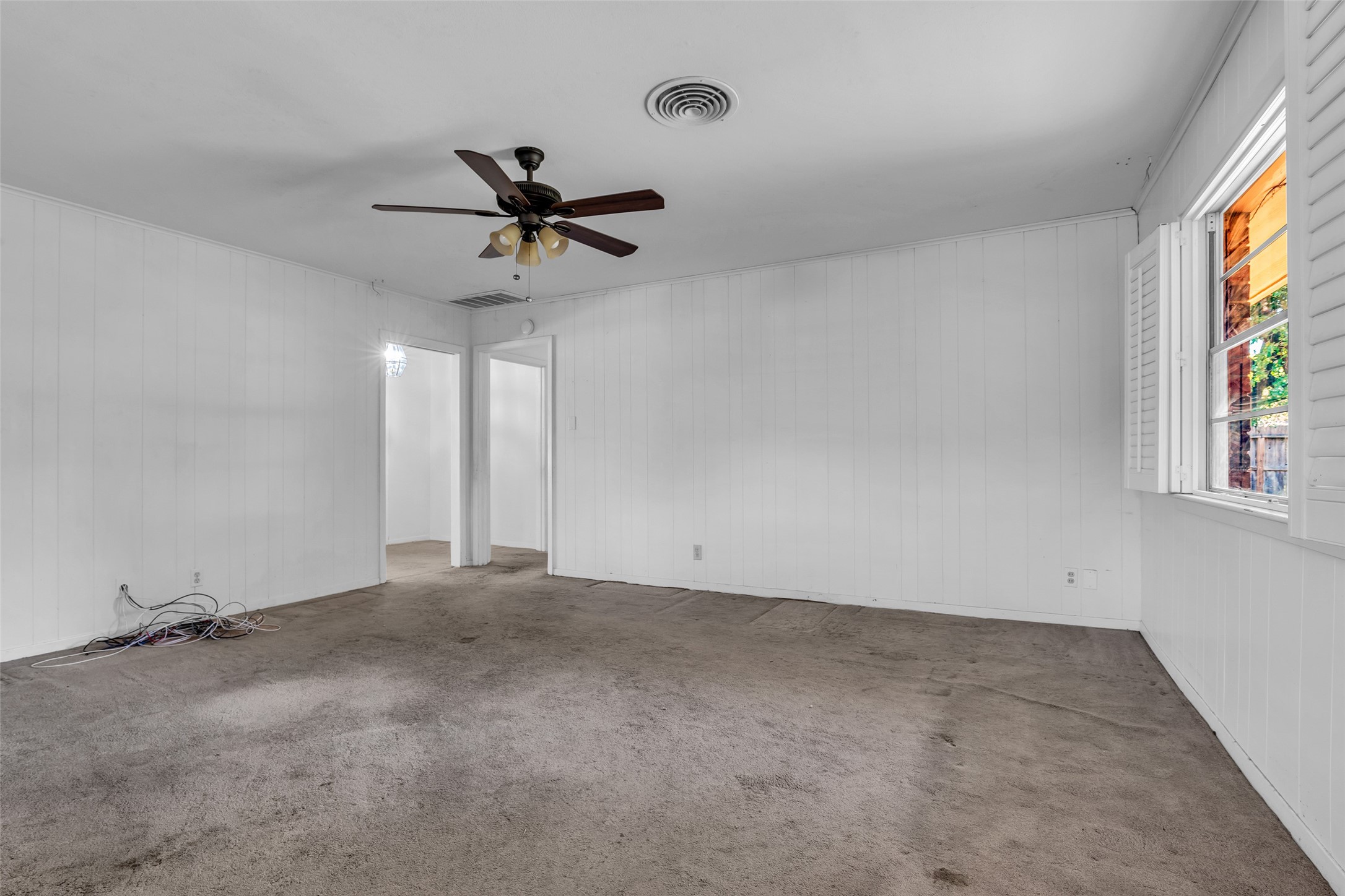 4633 Hummingbird Street, Houston, TX 77035