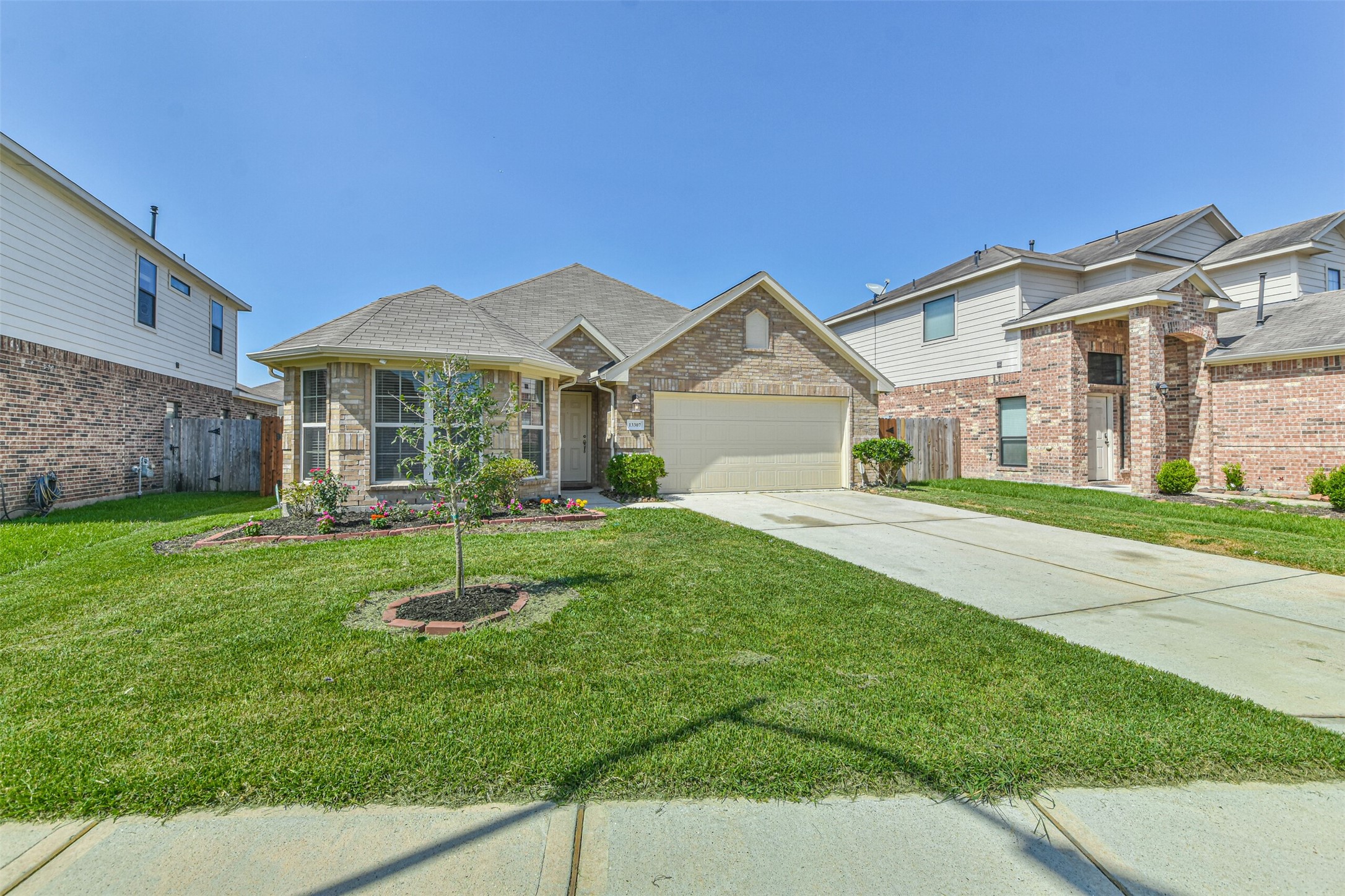 13307 Cassini Drive, Houston, TX 77044 13307 Cassini Drive, Houston, TX 77044