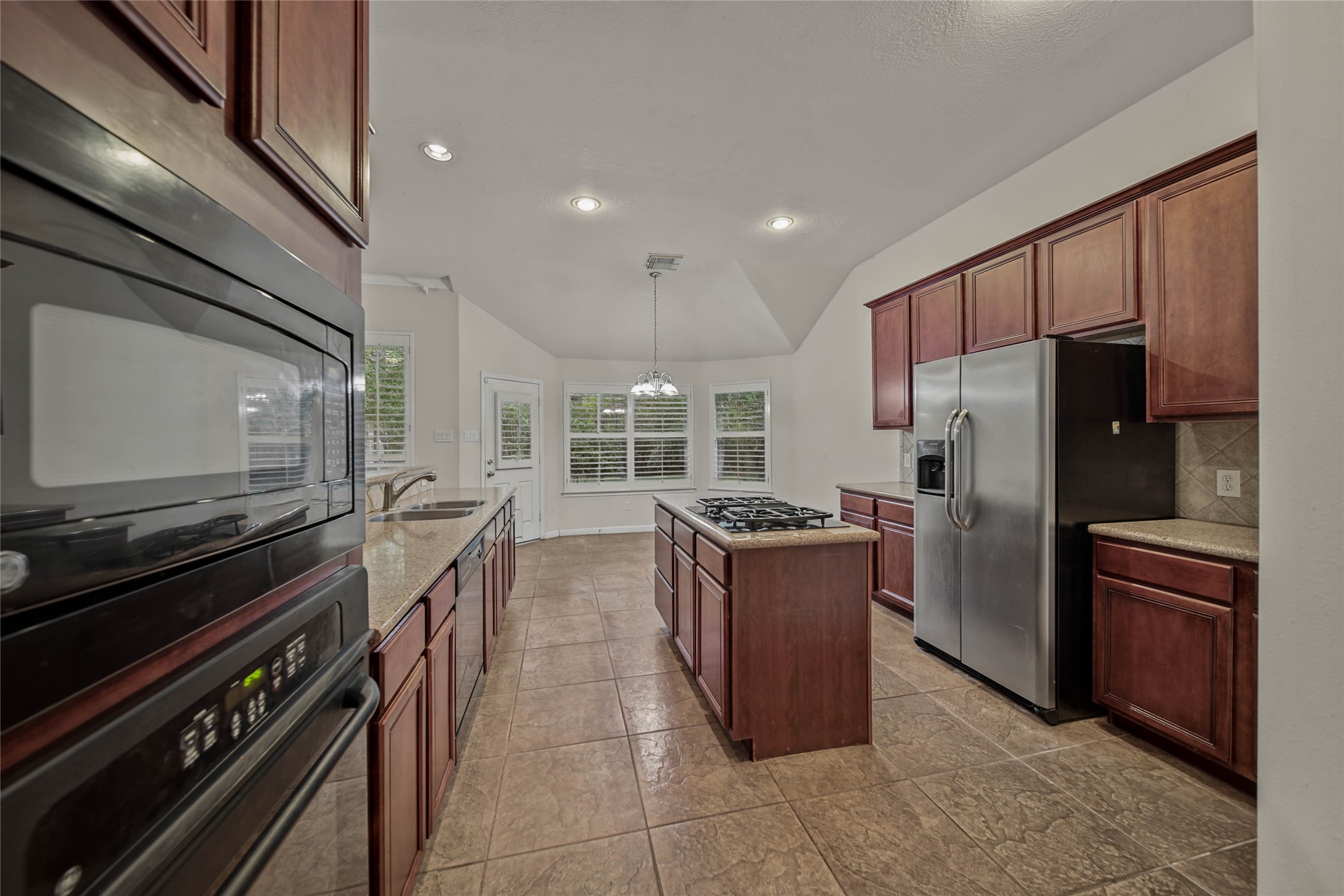 12026 Red Oak Court, Magnolia, TX 77354