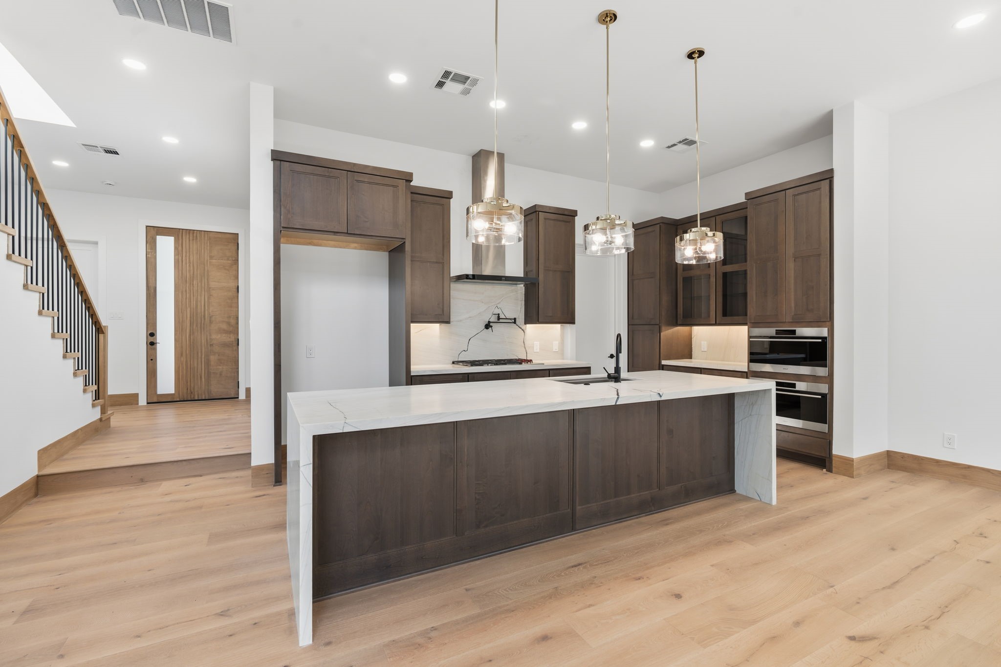 12 N Timber Top Dr, Spring, TX 77380 12 N Timber Top Dr, Spring, TX 77380