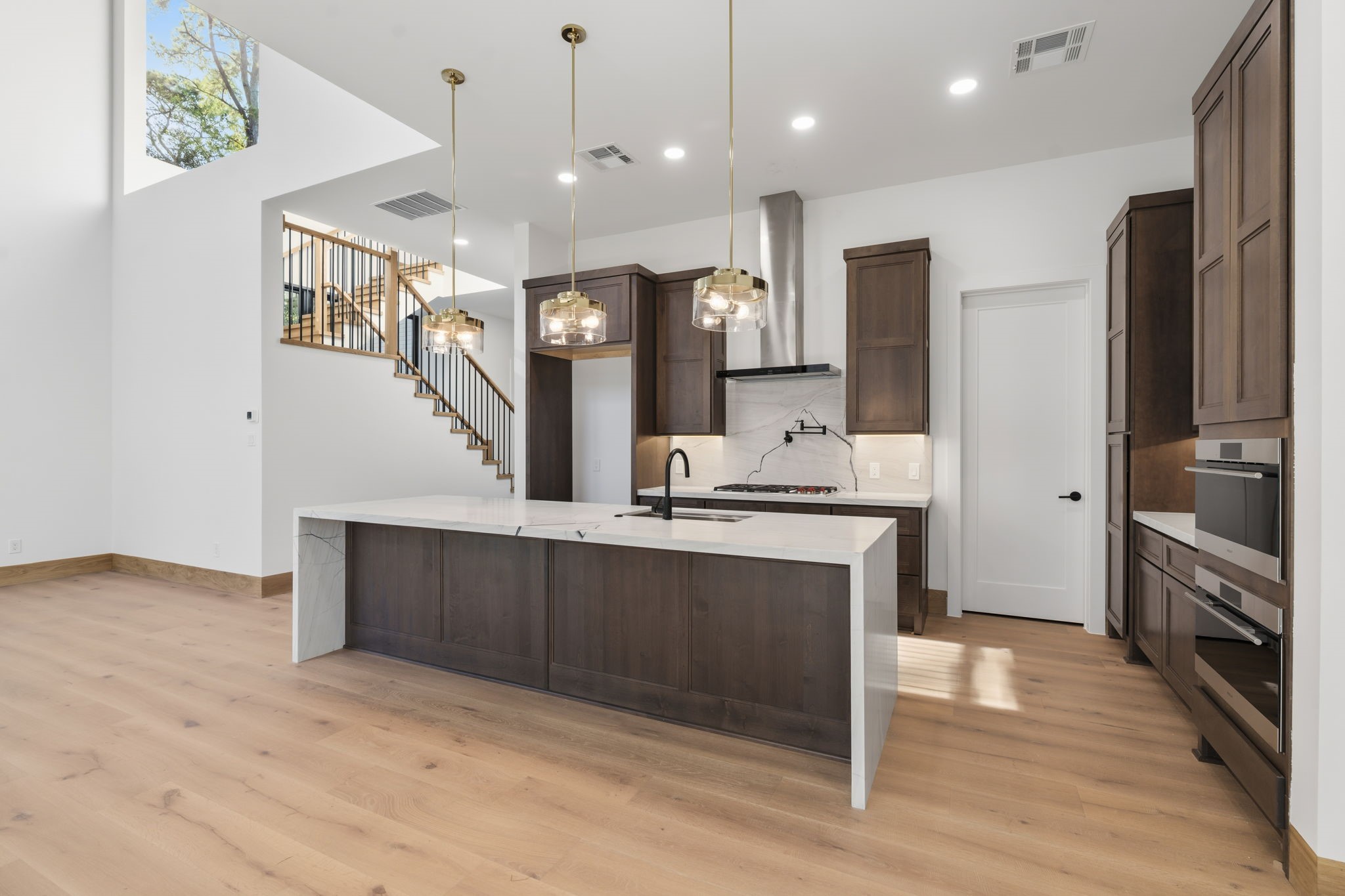12 N Timber Top Dr, Spring, TX 77380 12 N Timber Top Dr, Spring, TX 77380