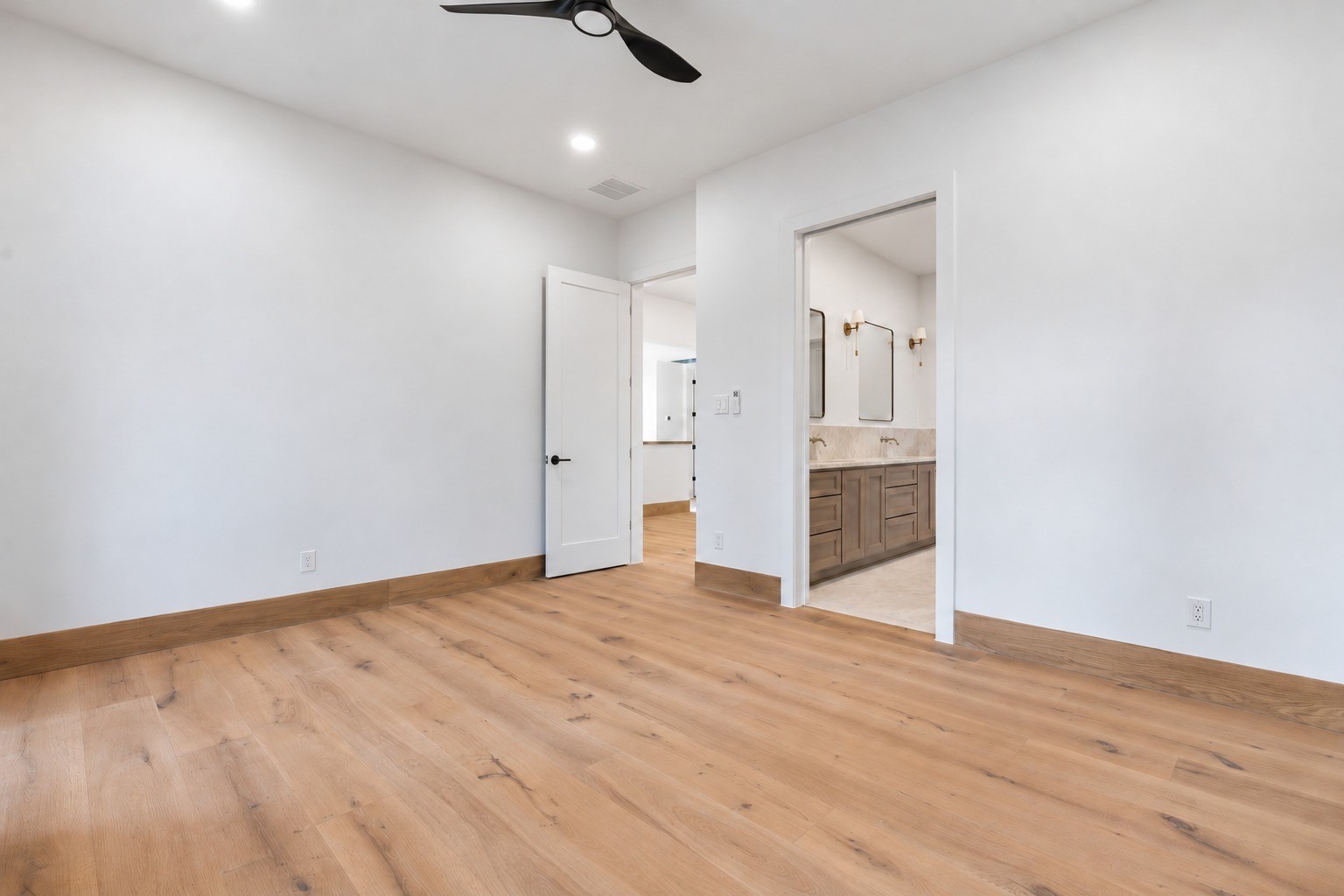 12 N Timber Top Dr, Spring, TX 77380