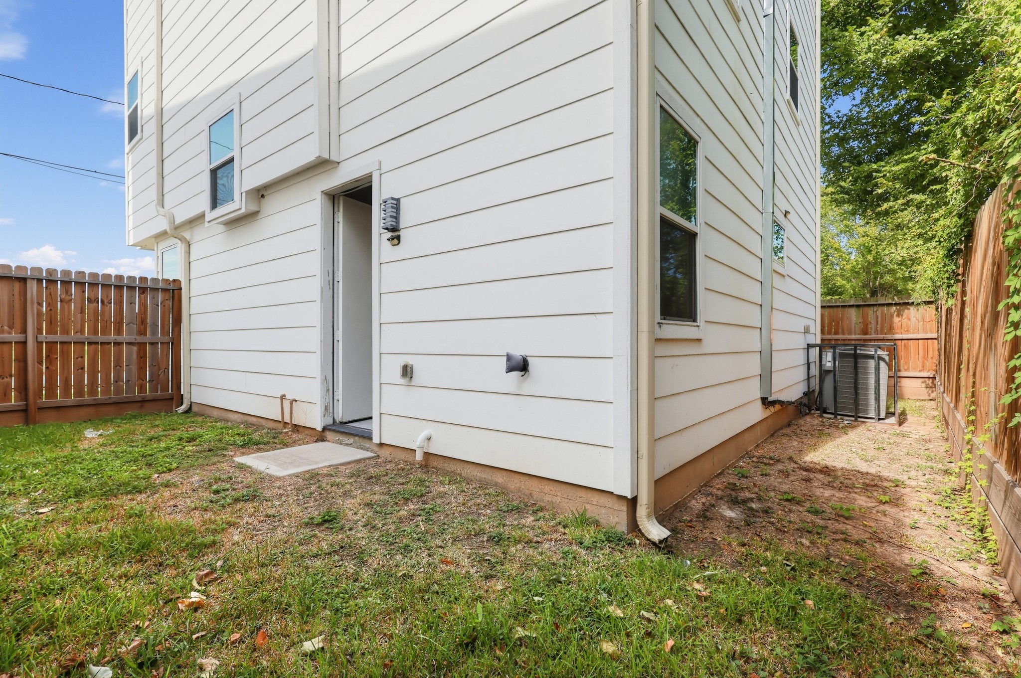 2917 Sauer Street, Houston, TX 77004