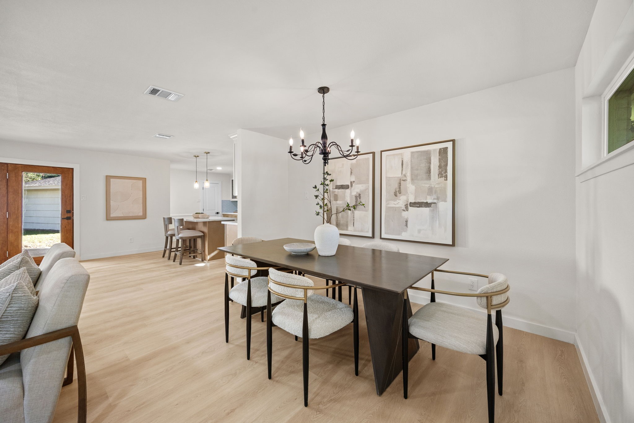 5655 Edith Street, Houston, TX 77081 5655 Edith Street, Houston, TX 77081