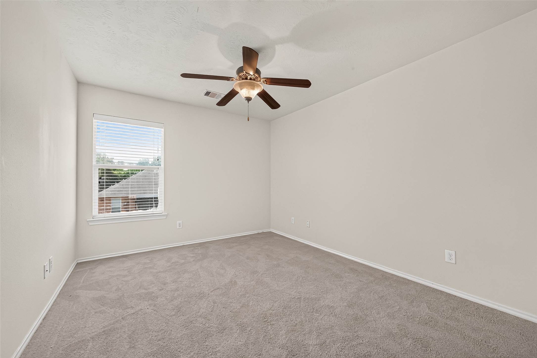 7434 Garland Mist Lane, Richmond, TX 77407