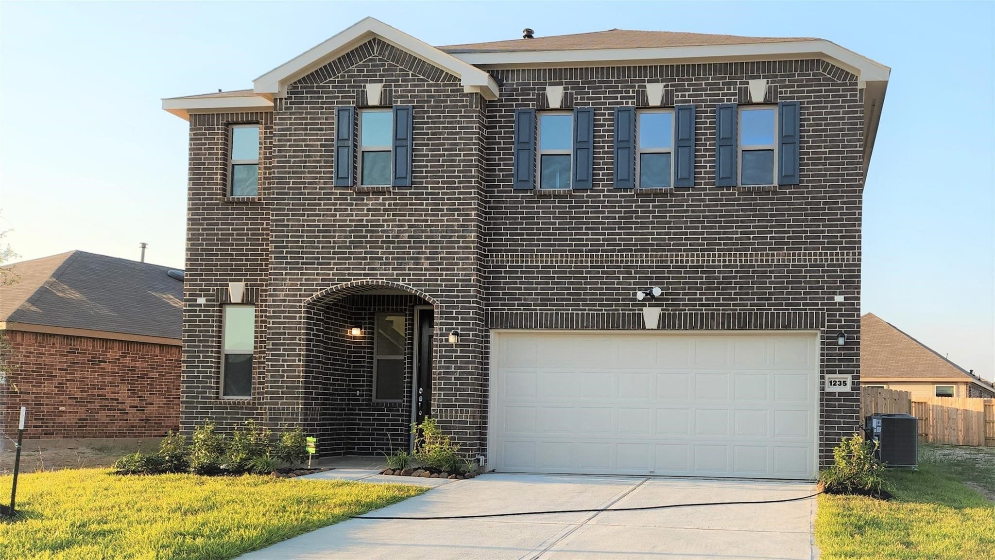 1235 Bryman Drive, Rosharon, TX 77583