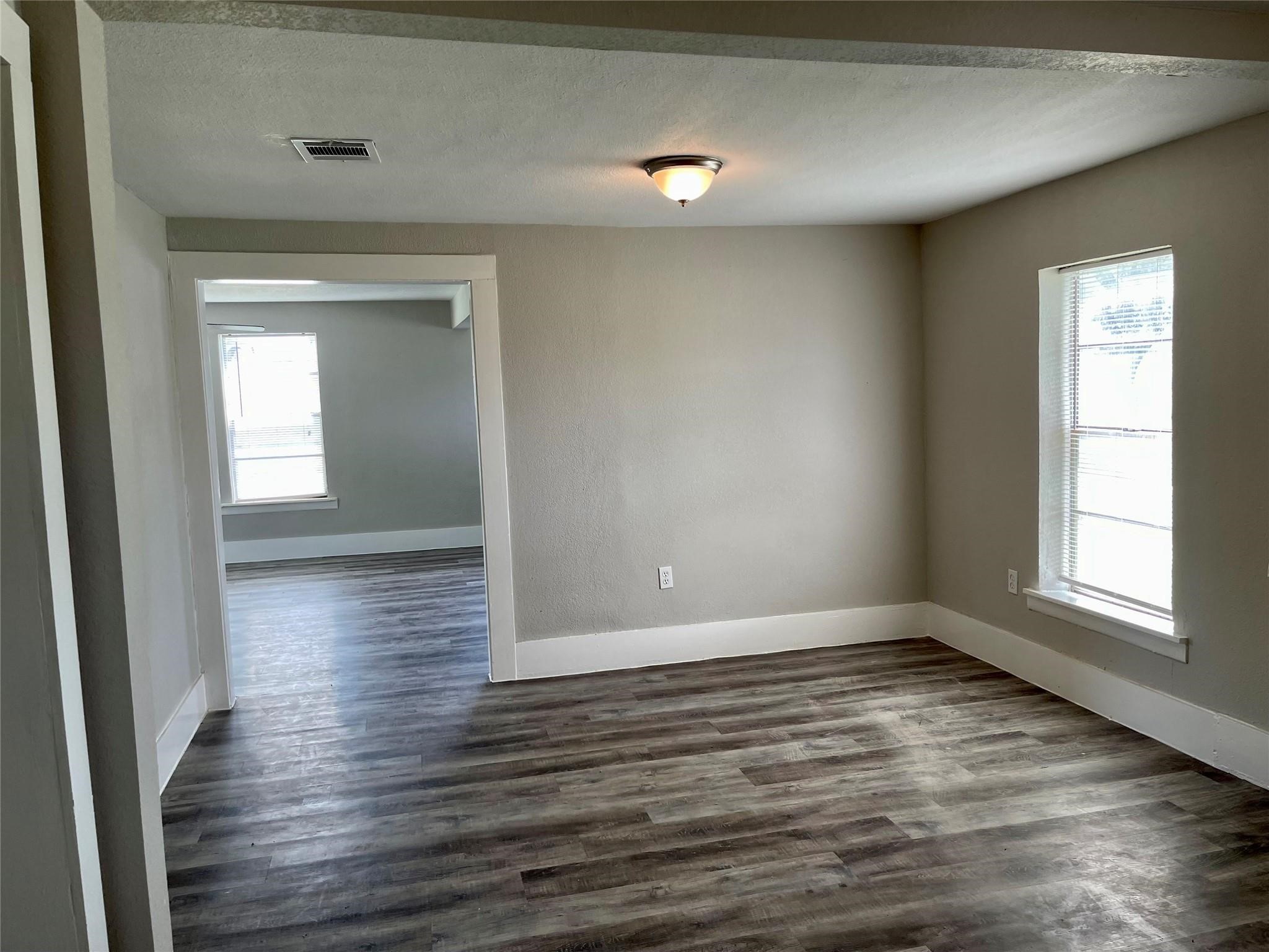 102 22nd Street N, Texas City, TX 77590 102 22nd Street N, Texas City, TX 77590